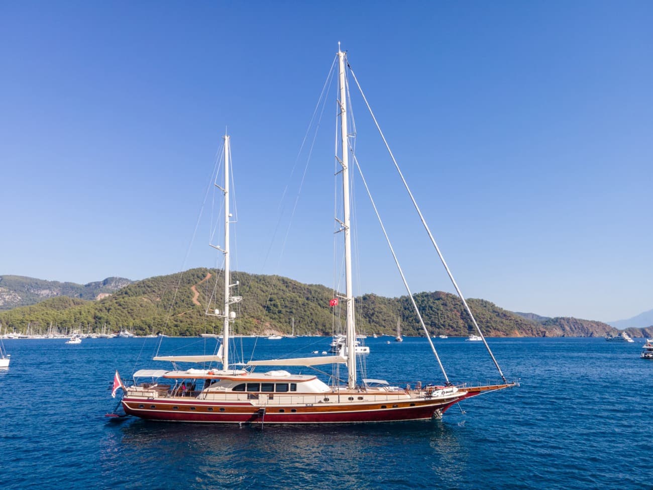 DAIMA - ext | Drivas Yachts