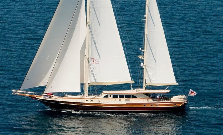 DAIMA - ext stbd | Drivas Yachts
