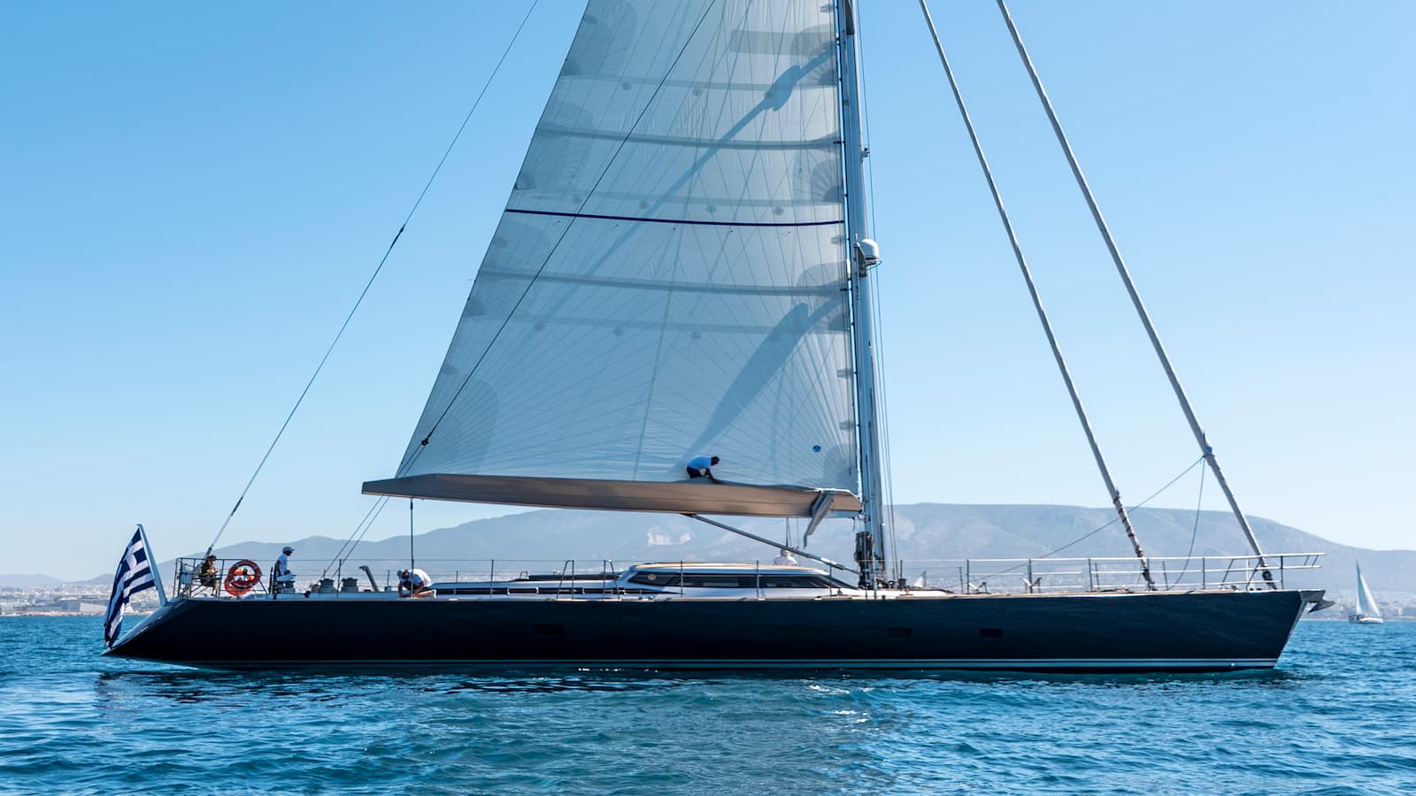 BLACK LION - ext running | Drivas Yachts