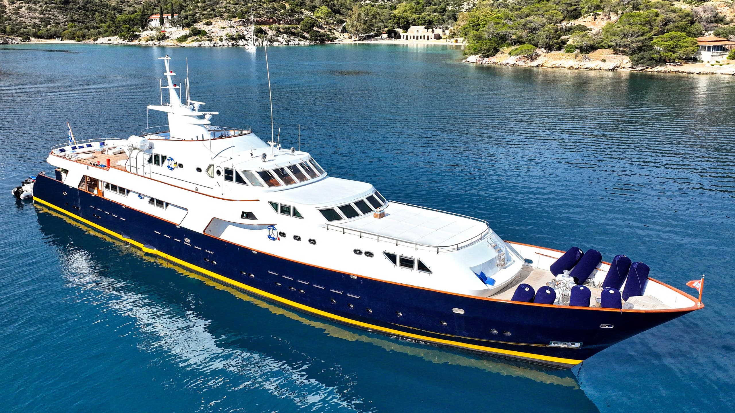 SOMETHING COOL - aerial | Drivas Yachts