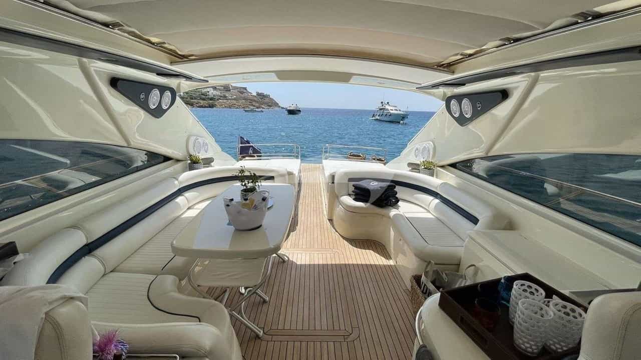 VENUS - deck aft | Drivas Yachts