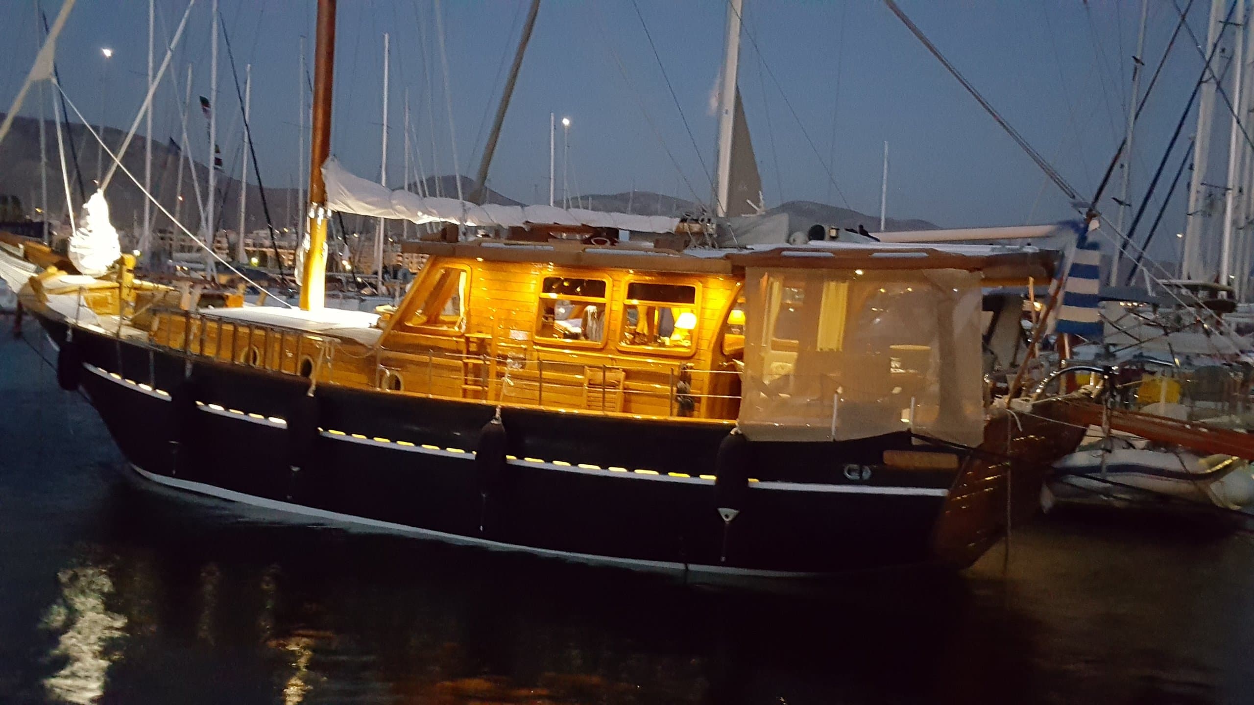 AEGEAS | Drivas Yachts
