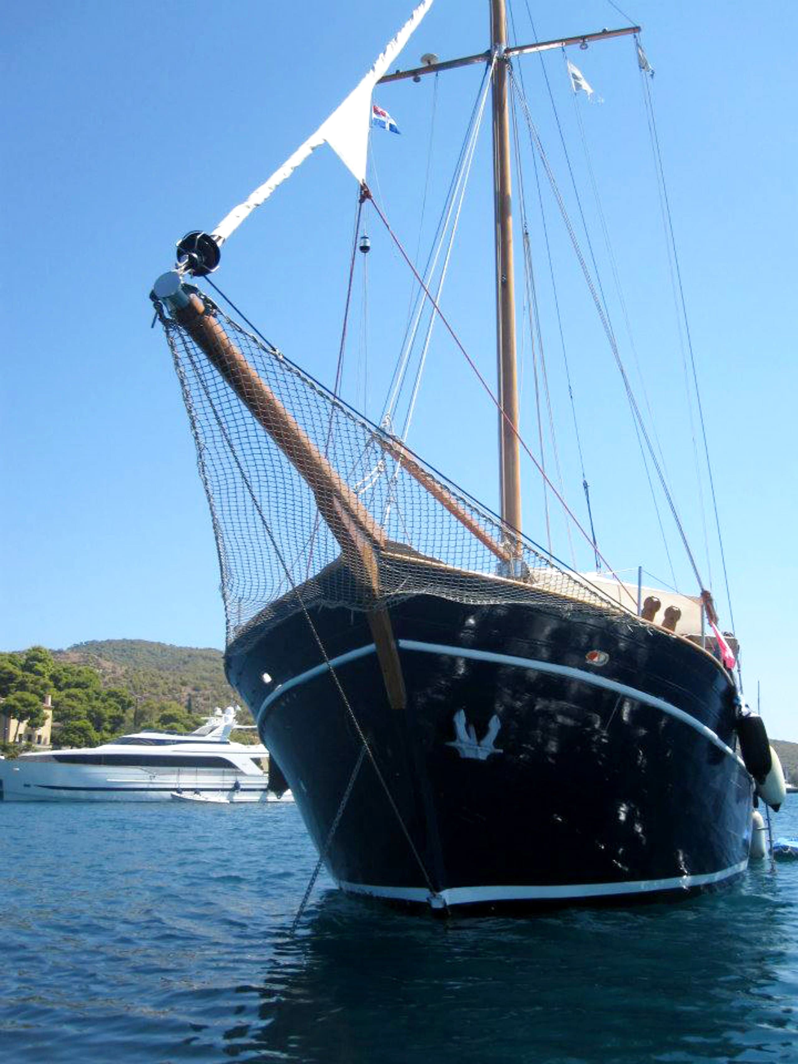 AEGEAS | Drivas Yachts