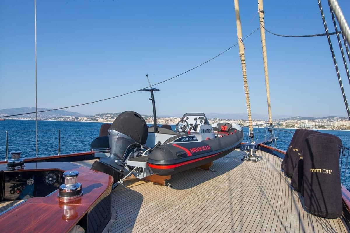 Miti One - deck aft | Drivas Yachts