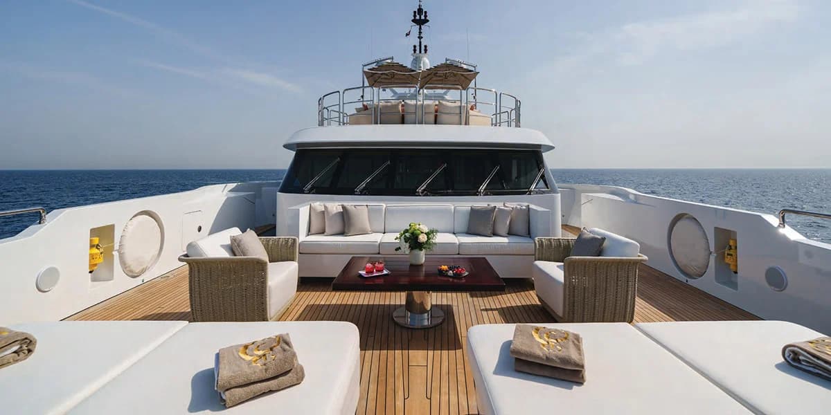 BOMBAY - deck fore | Drivas Yachts