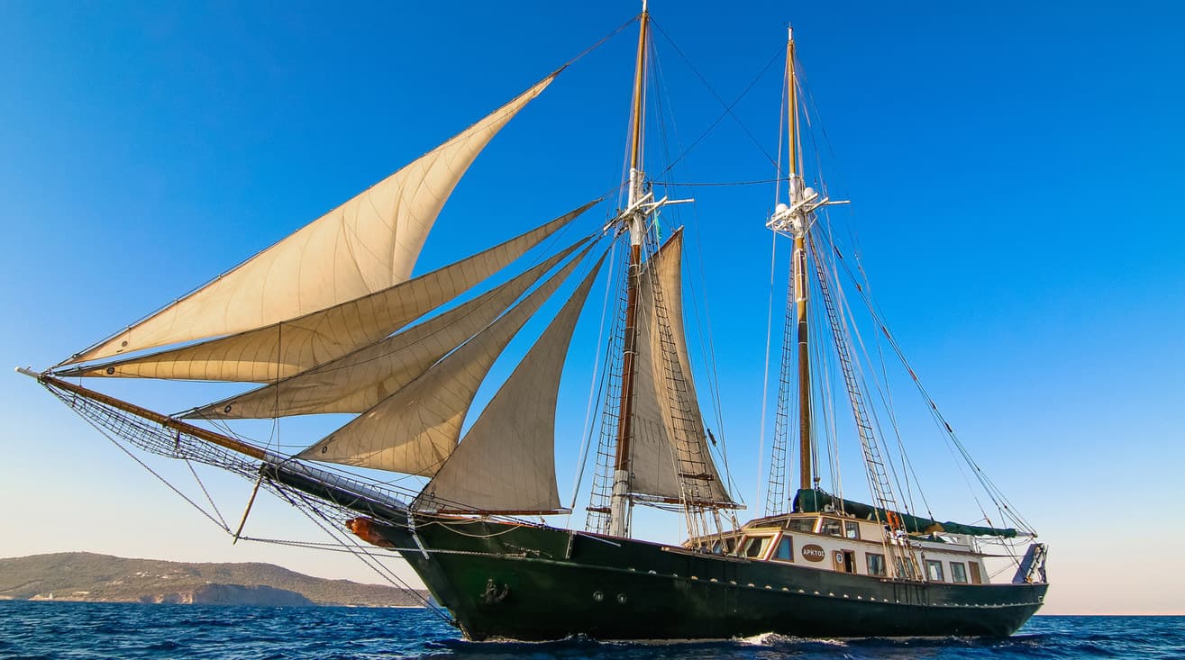 ARKTOS - ext stbd | Drivas Yachts
