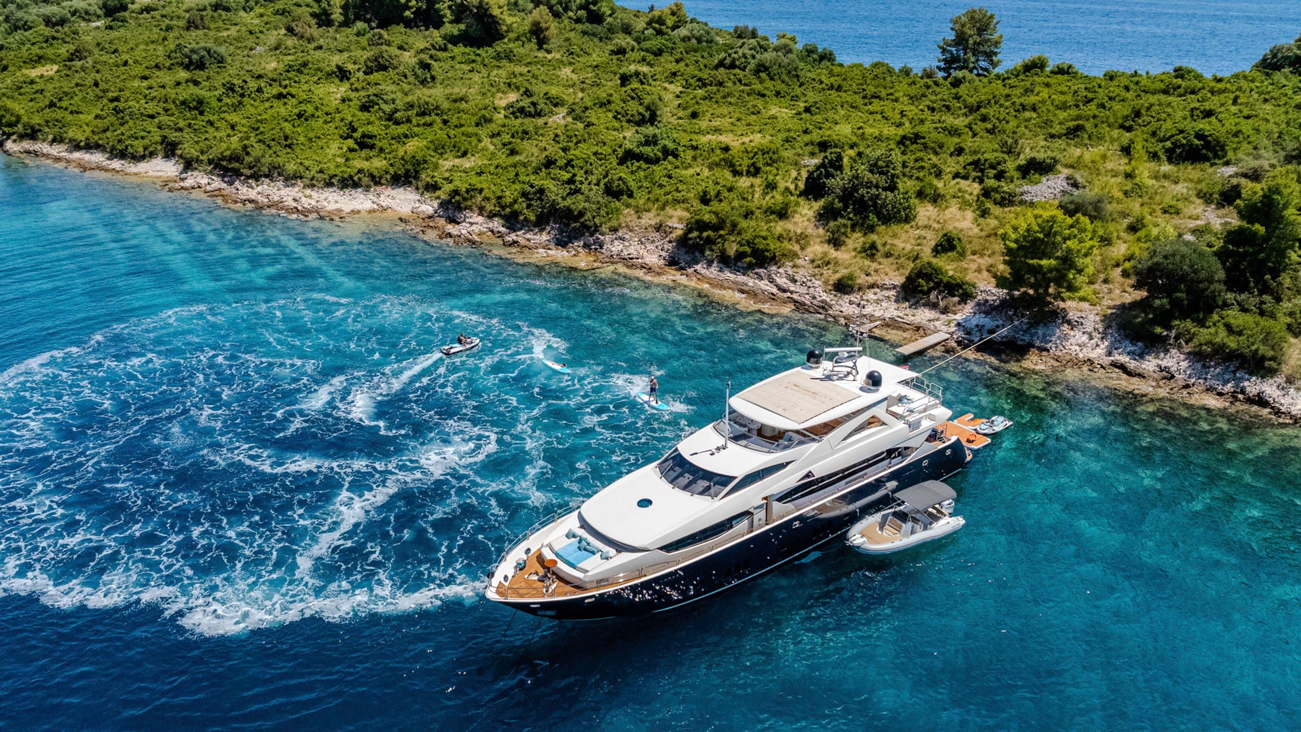 ARAGO | Drivas Yachts