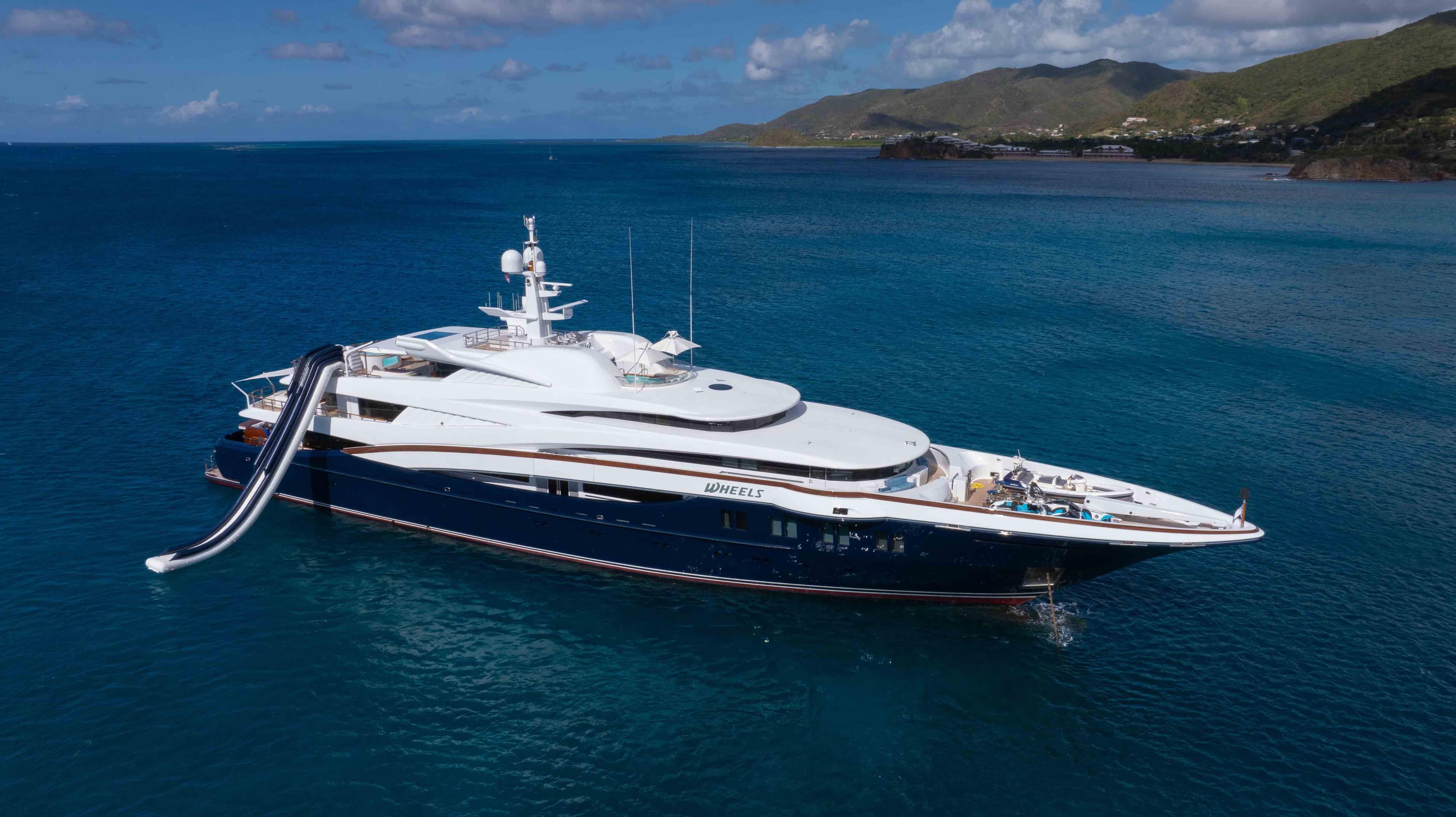 Motor yacht WHEELS 75.5m by Oceanco — photo 4