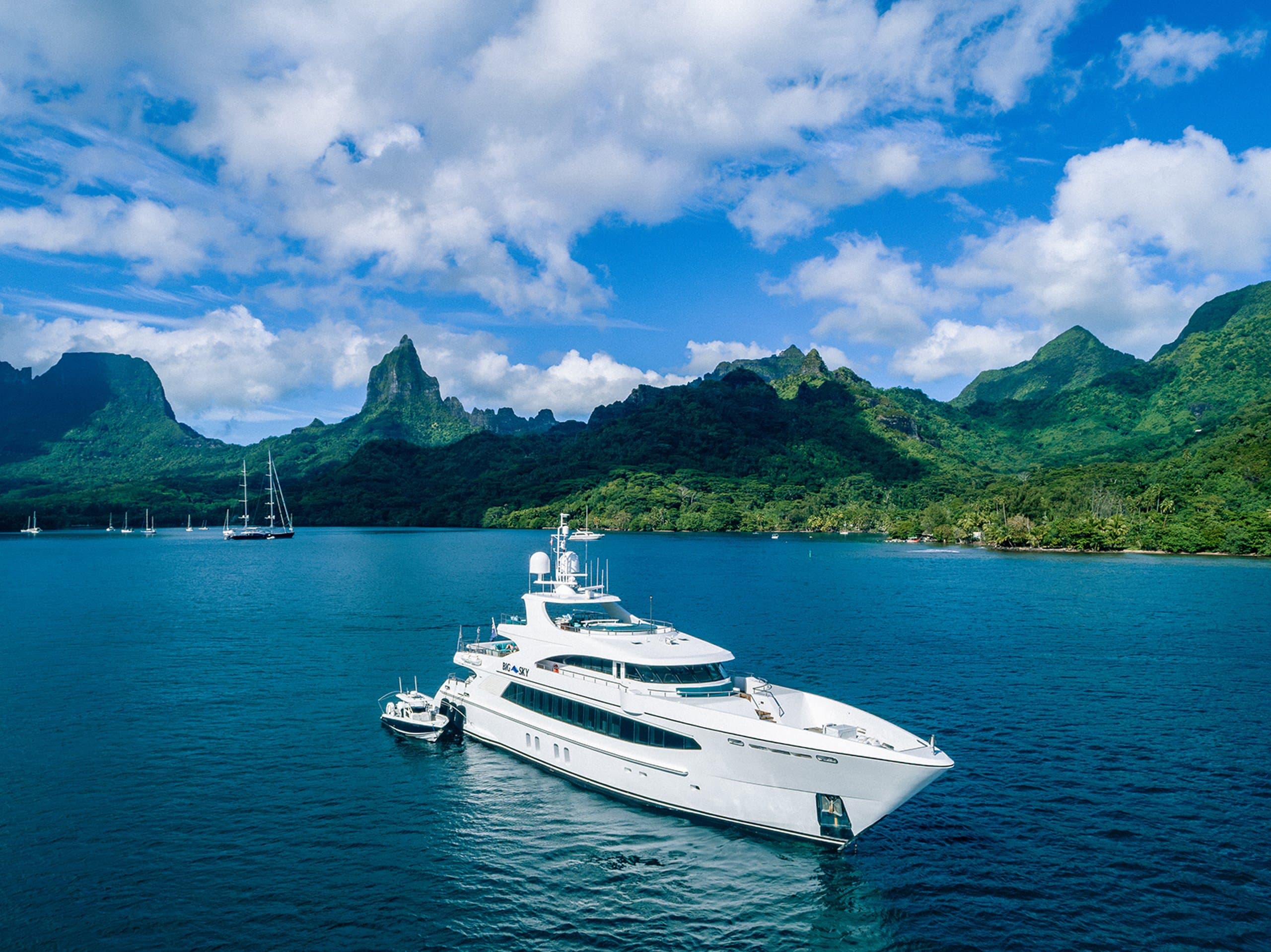 BIG SKY | Drivas Yachts