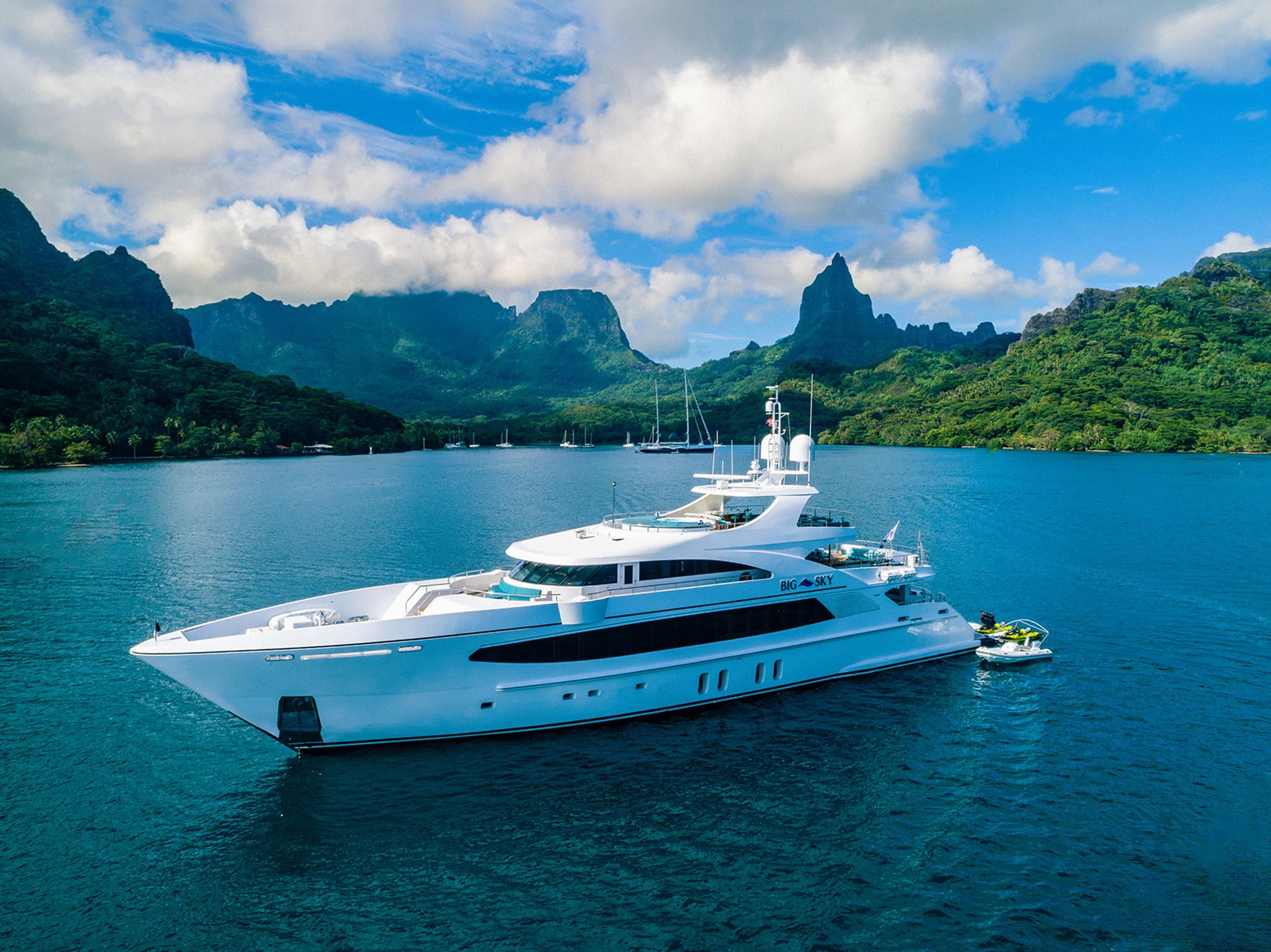 BIG SKY | Drivas Yachts