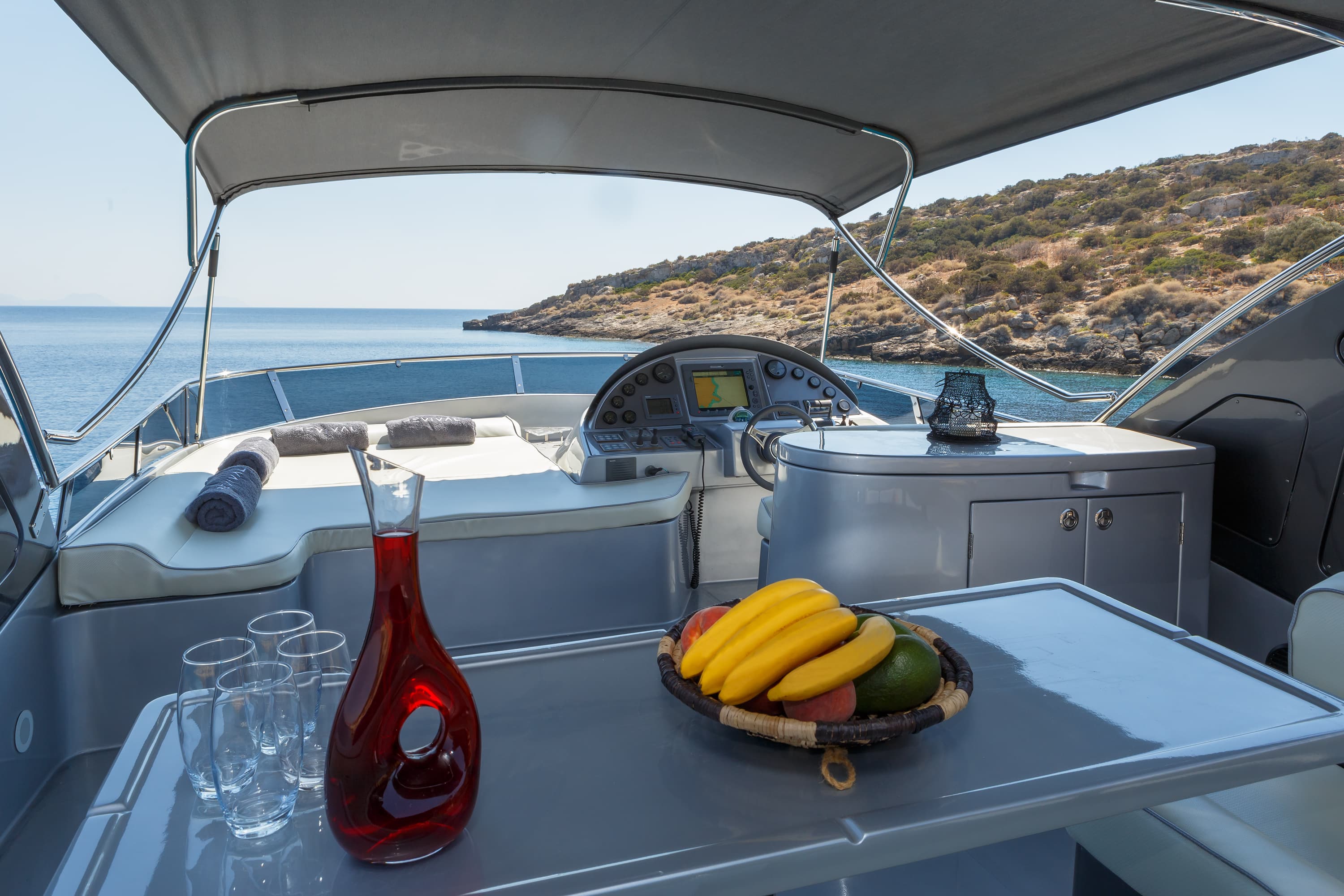 Motor yacht Revival 20.5m by Aicon S.P.A. Yachts — photo 6