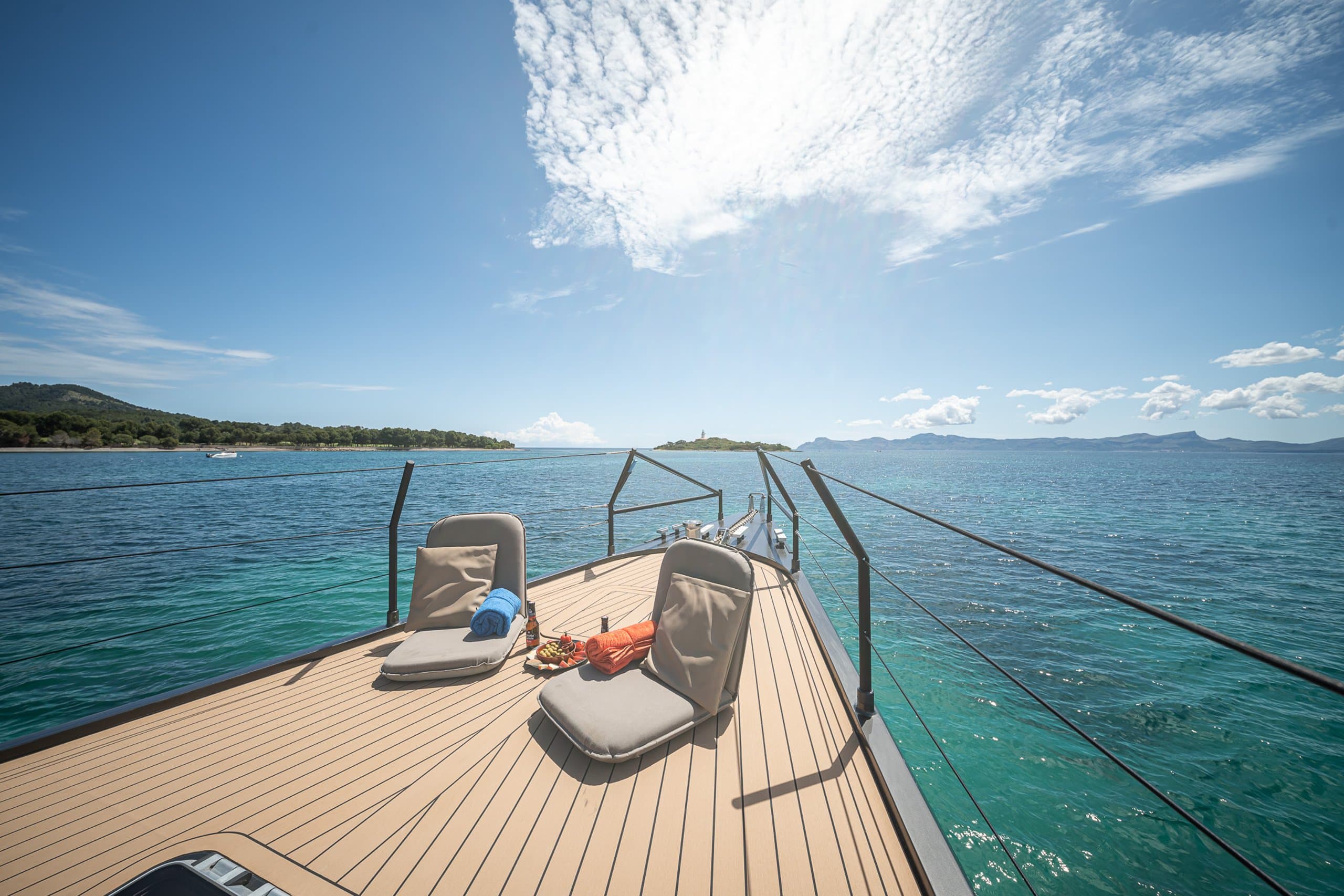 ZEE DRAAK | Drivas Yachts