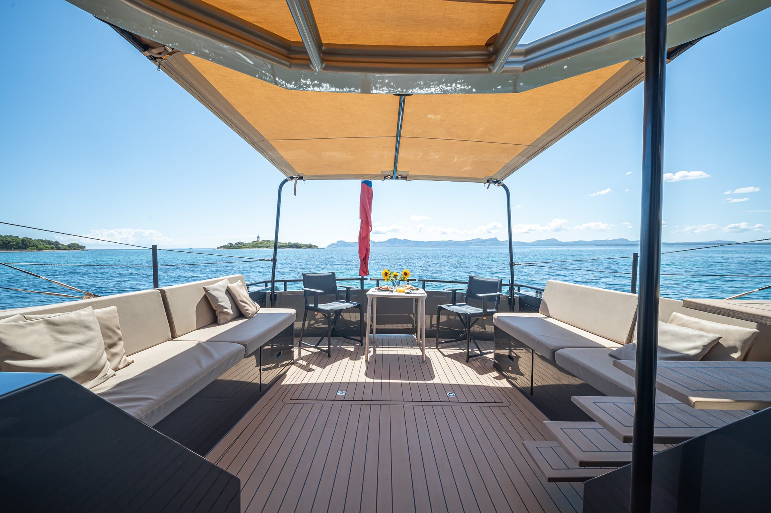 ZEE DRAAK | Drivas Yachts