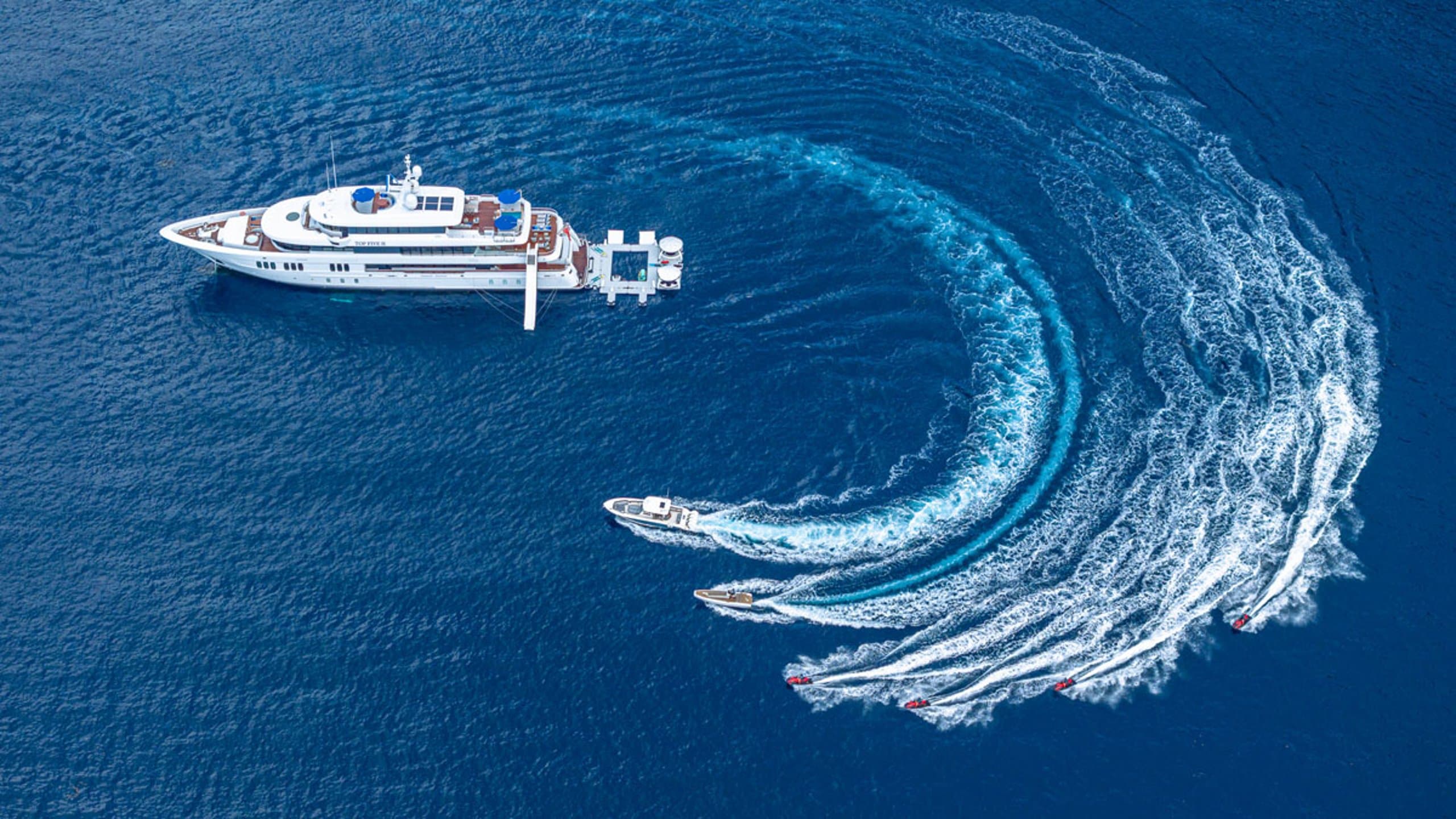 TOP FIVE II | Drivas Yachts