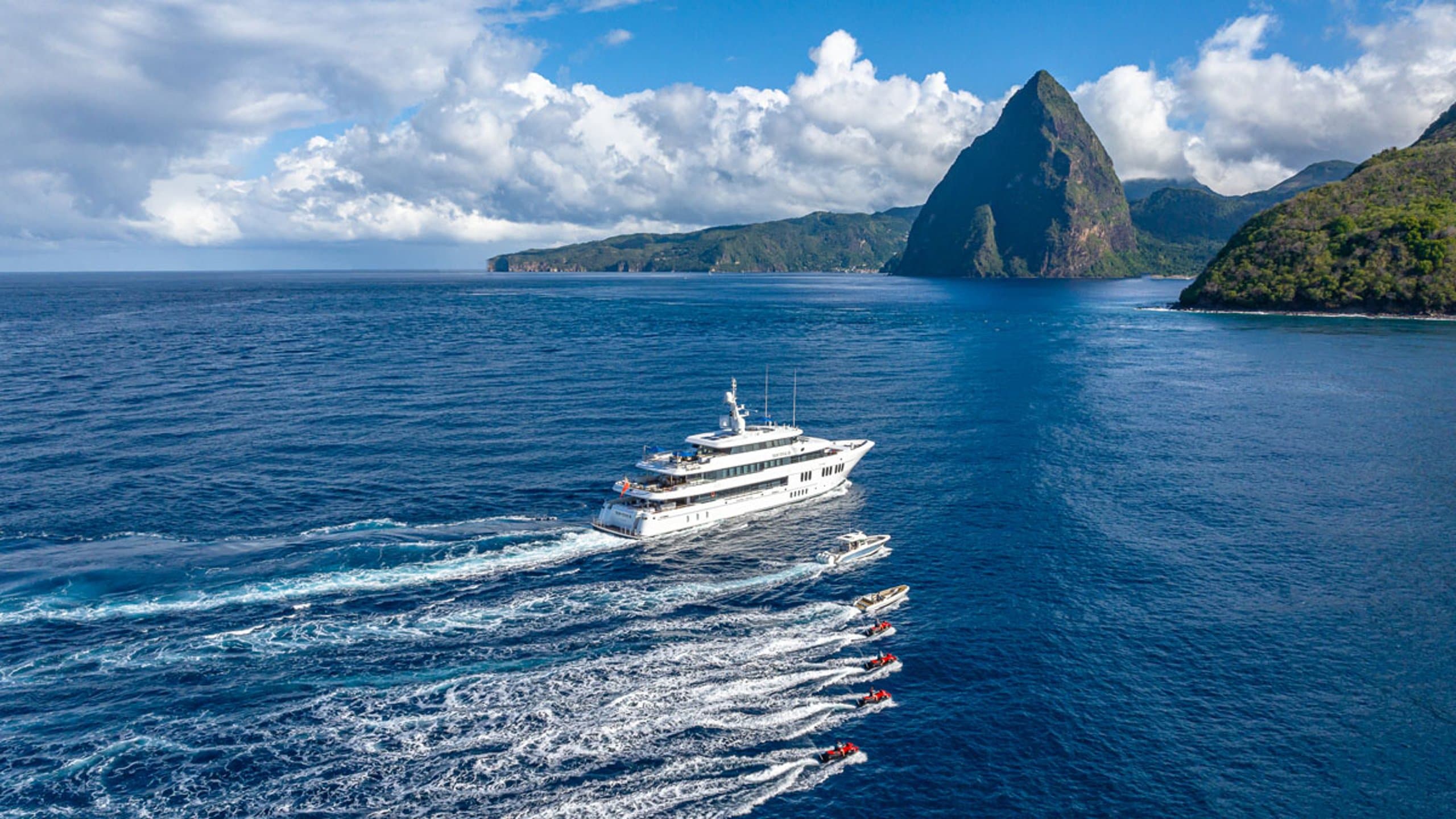TOP FIVE II | Drivas Yachts