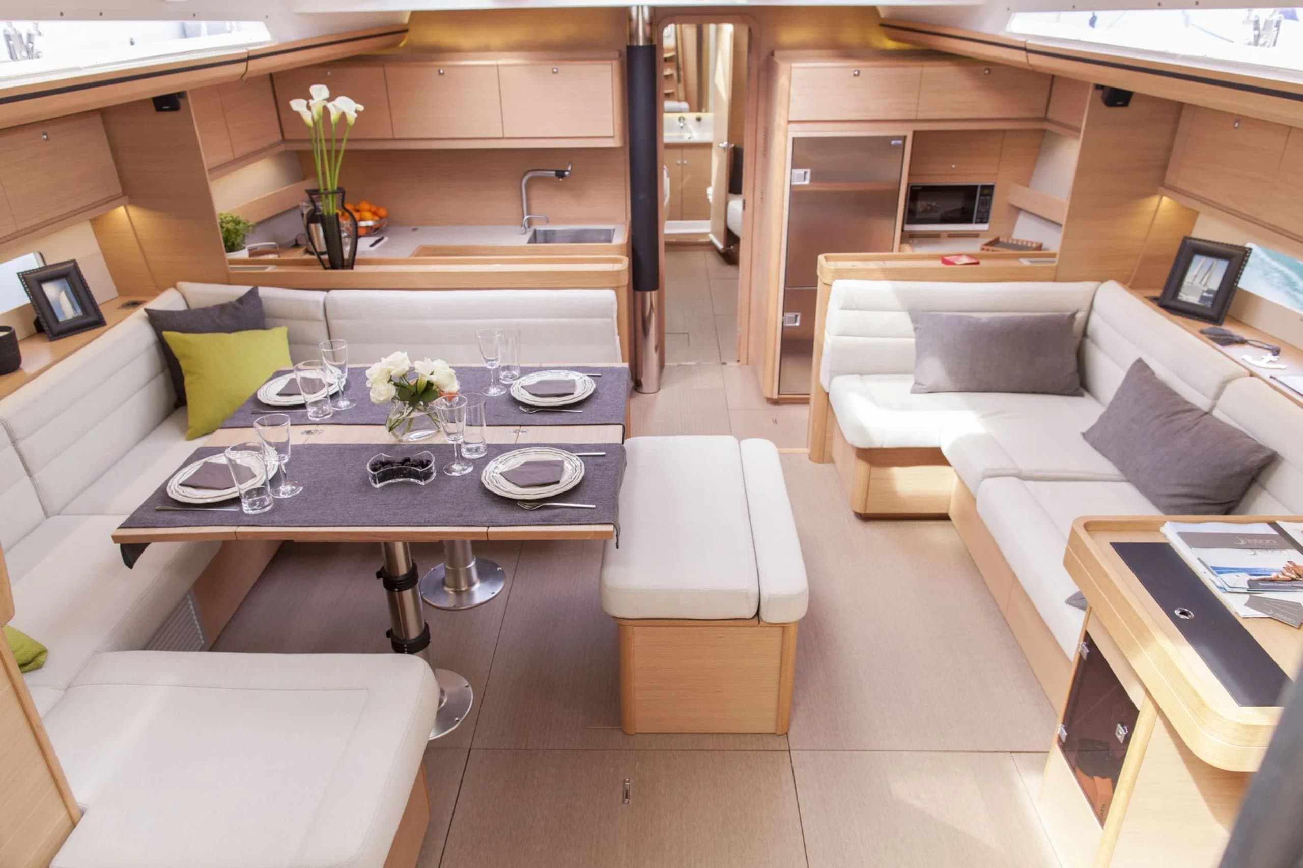 DRUNKEN SAILOR | Drivas Yachts