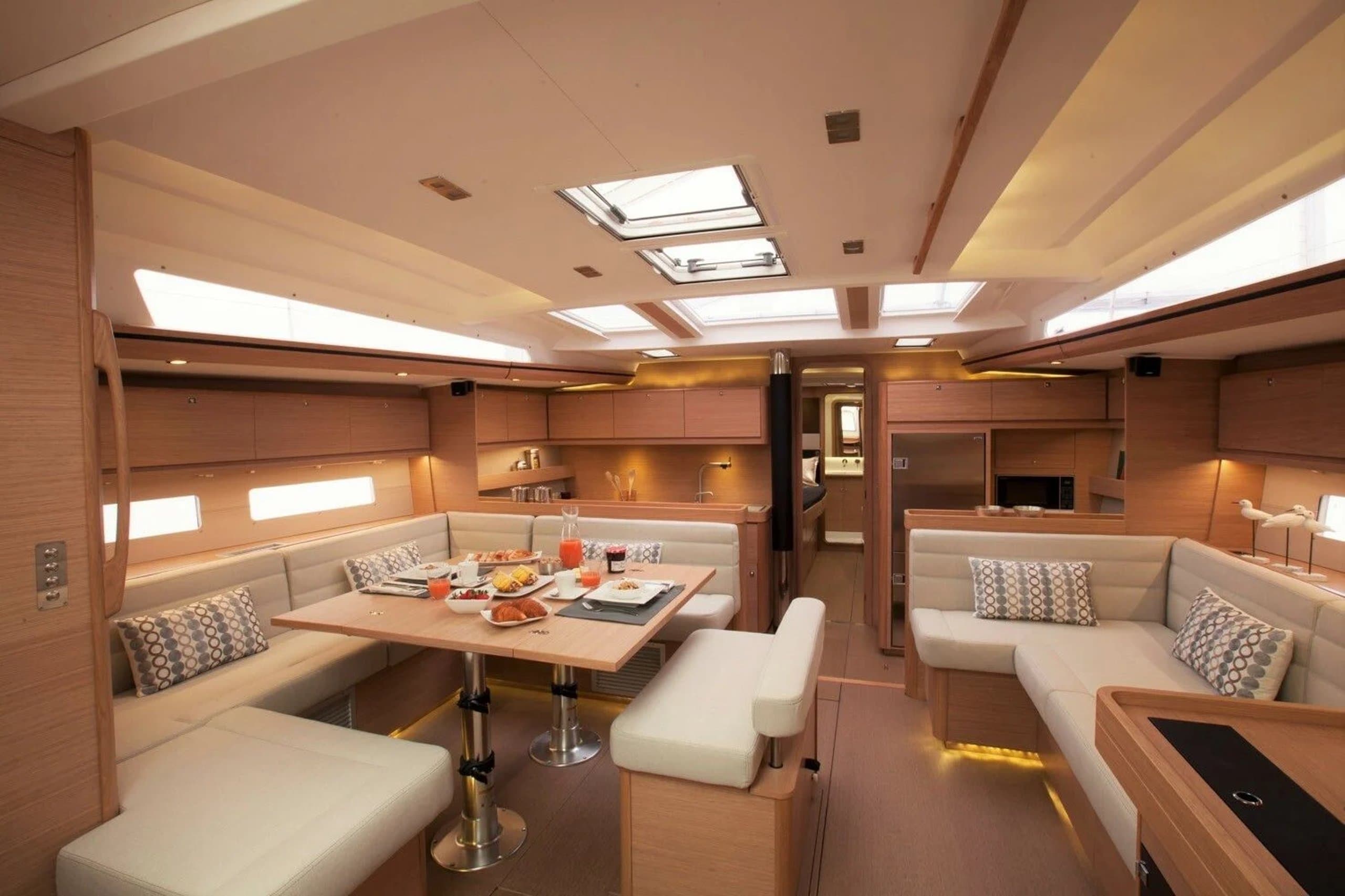 DRUNKEN SAILOR | Drivas Yachts