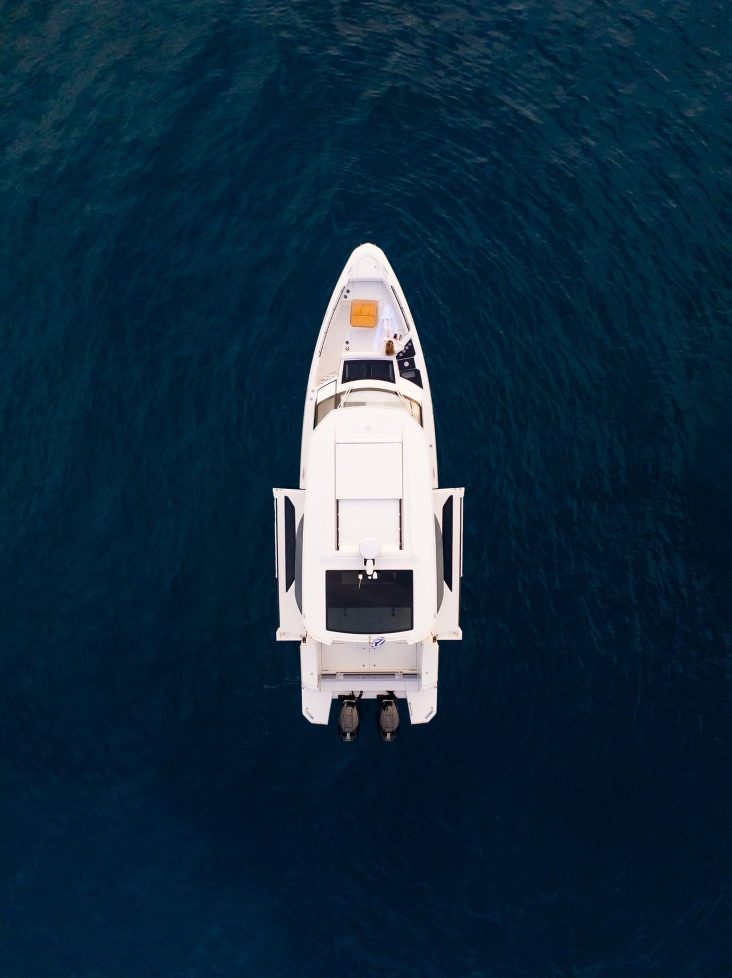 PARADOX | Drivas Yachts