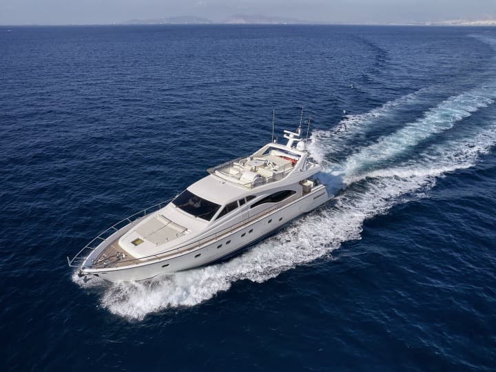 MIREN - ext running | Drivas Yachts