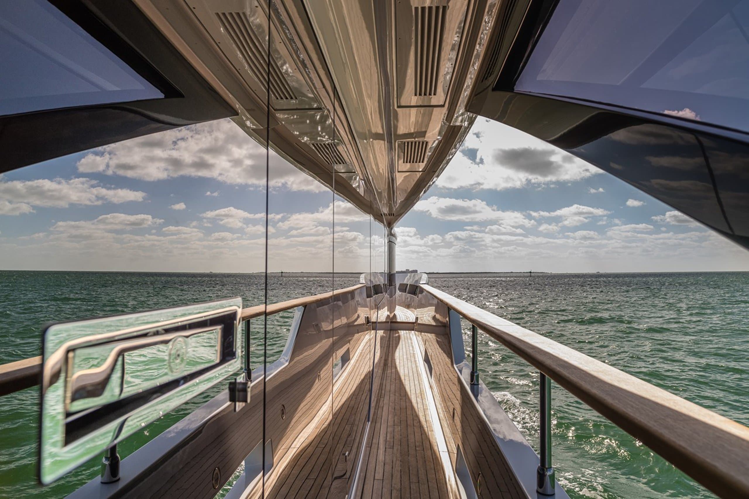 THE PEDDLER | Drivas Yachts