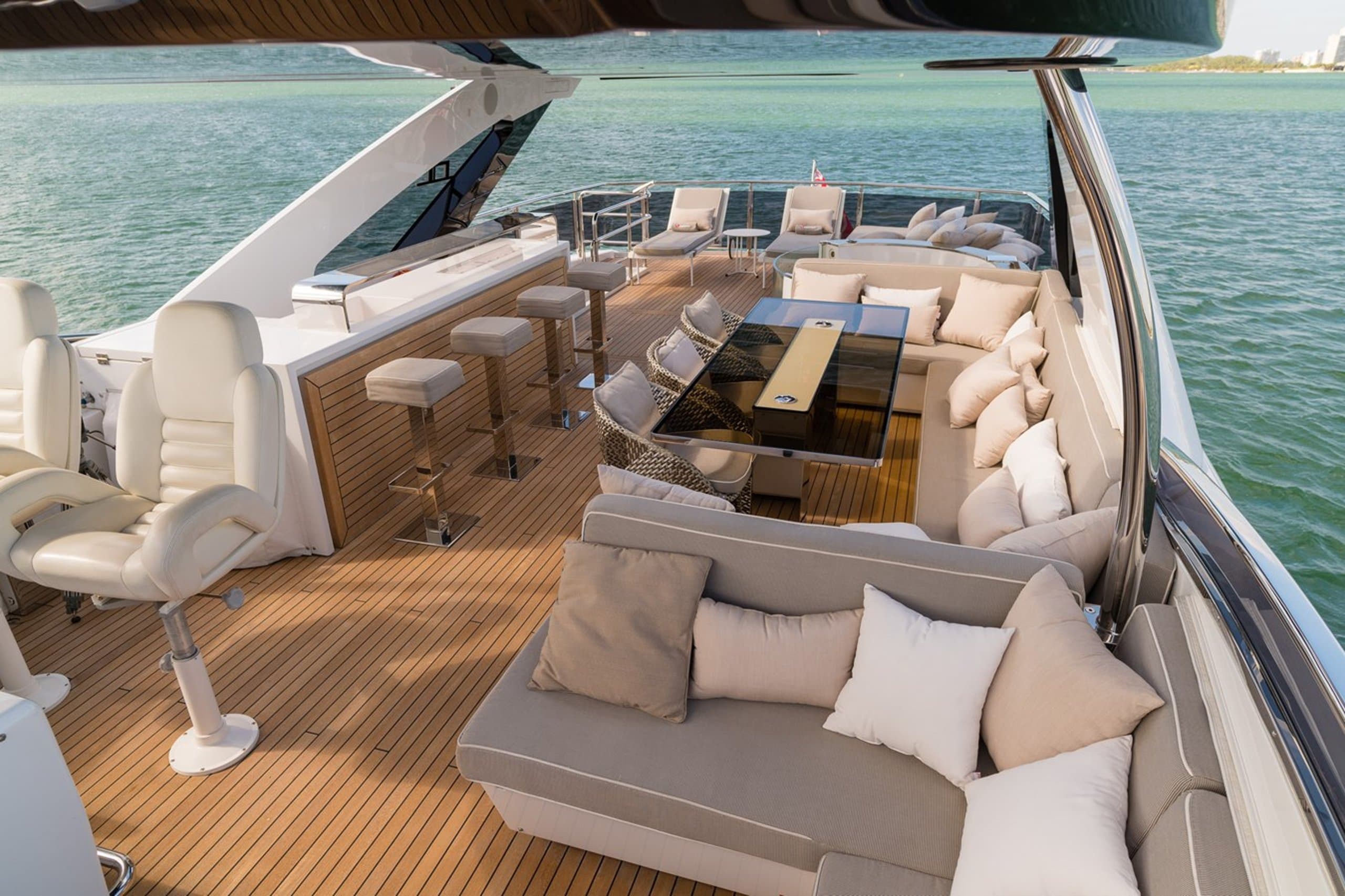 THE PEDDLER | Drivas Yachts