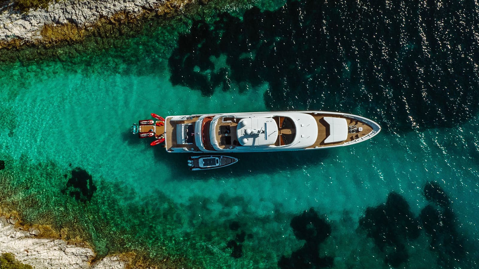 TIREA - aerial | Drivas Yachts