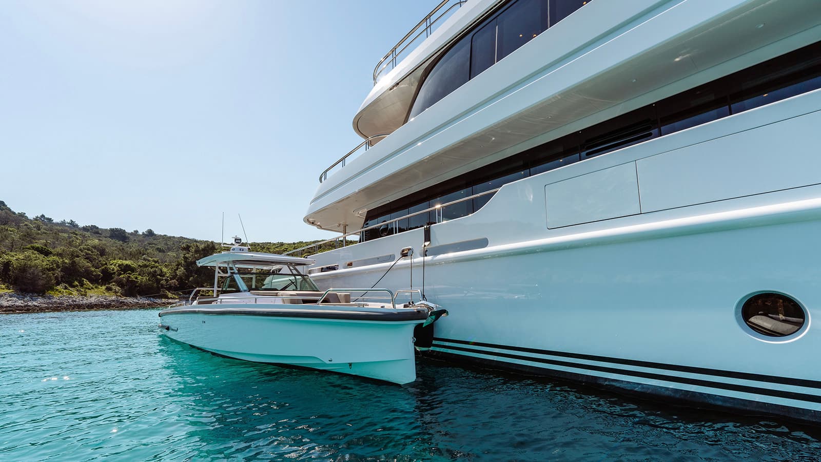 TIREA - ext port | Drivas Yachts