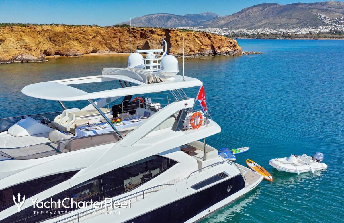 Motor yacht GRACE XI 23m by Sunseeker — starboard