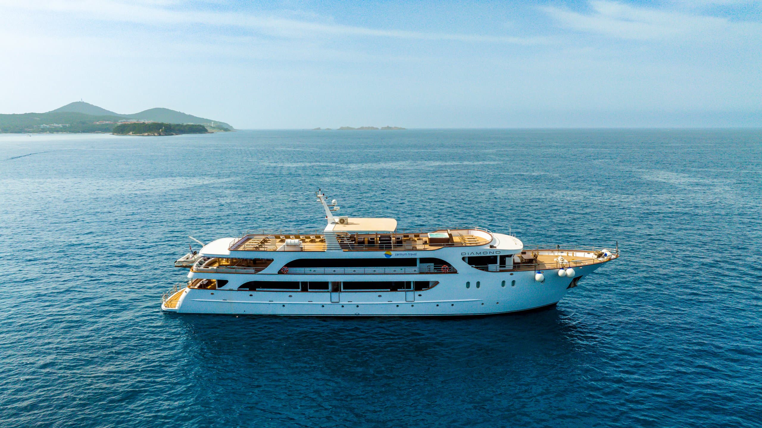 DIAMOND | Drivas Yachts