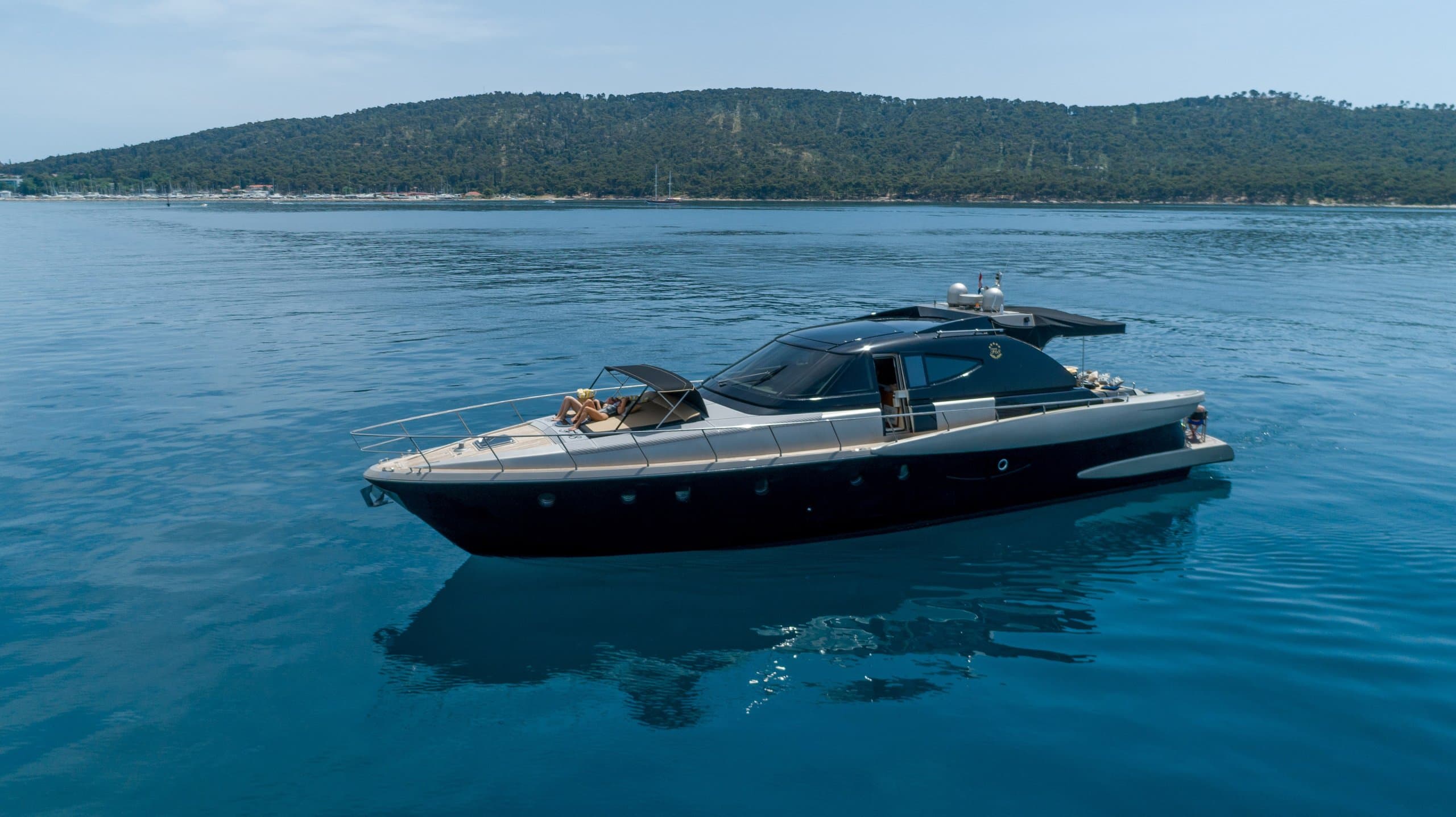 F72 | Drivas Yachts