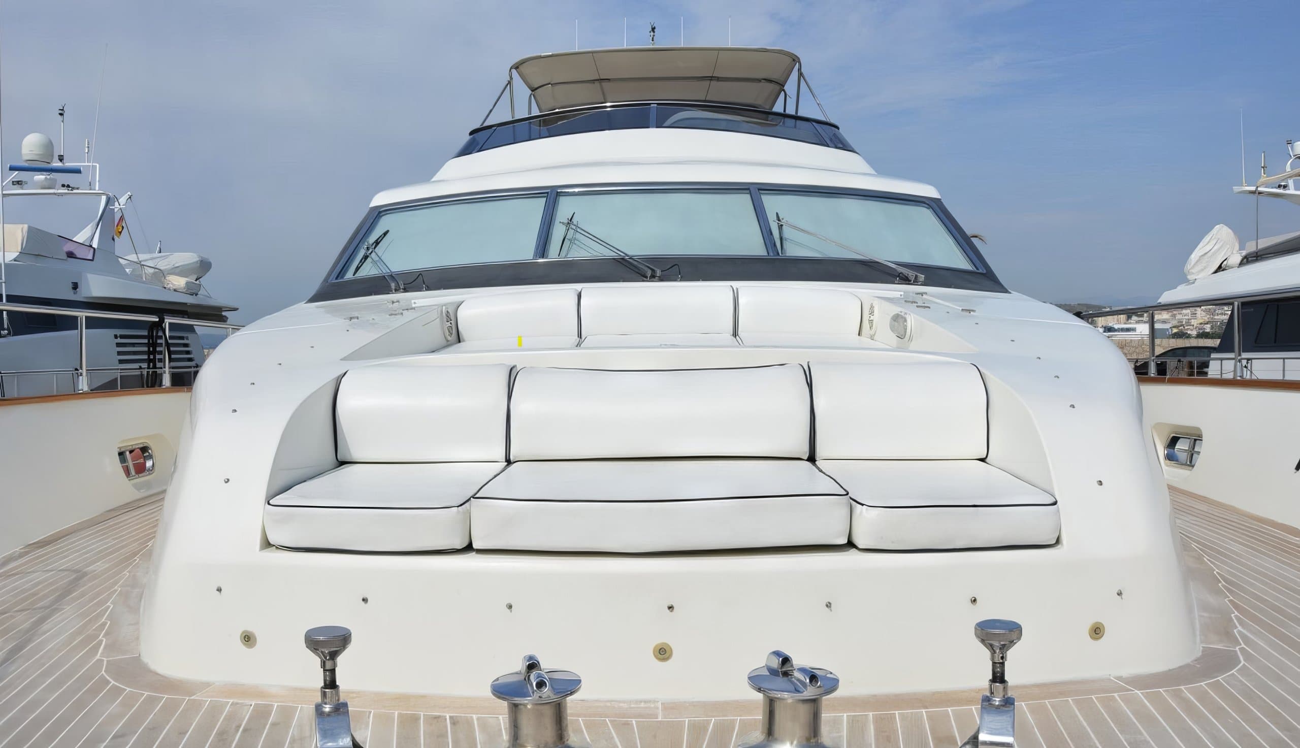 MAGENTA | Drivas Yachts