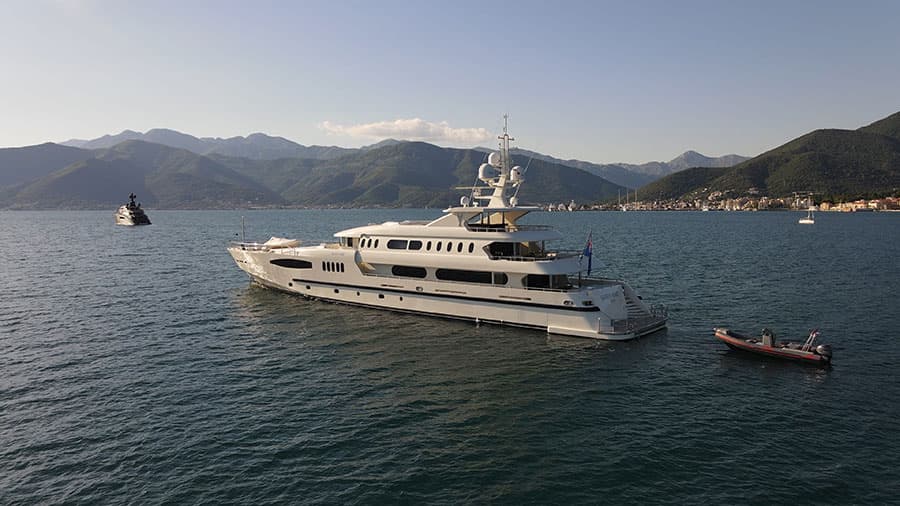 QUEEN MARE - aerial | Drivas Yachts