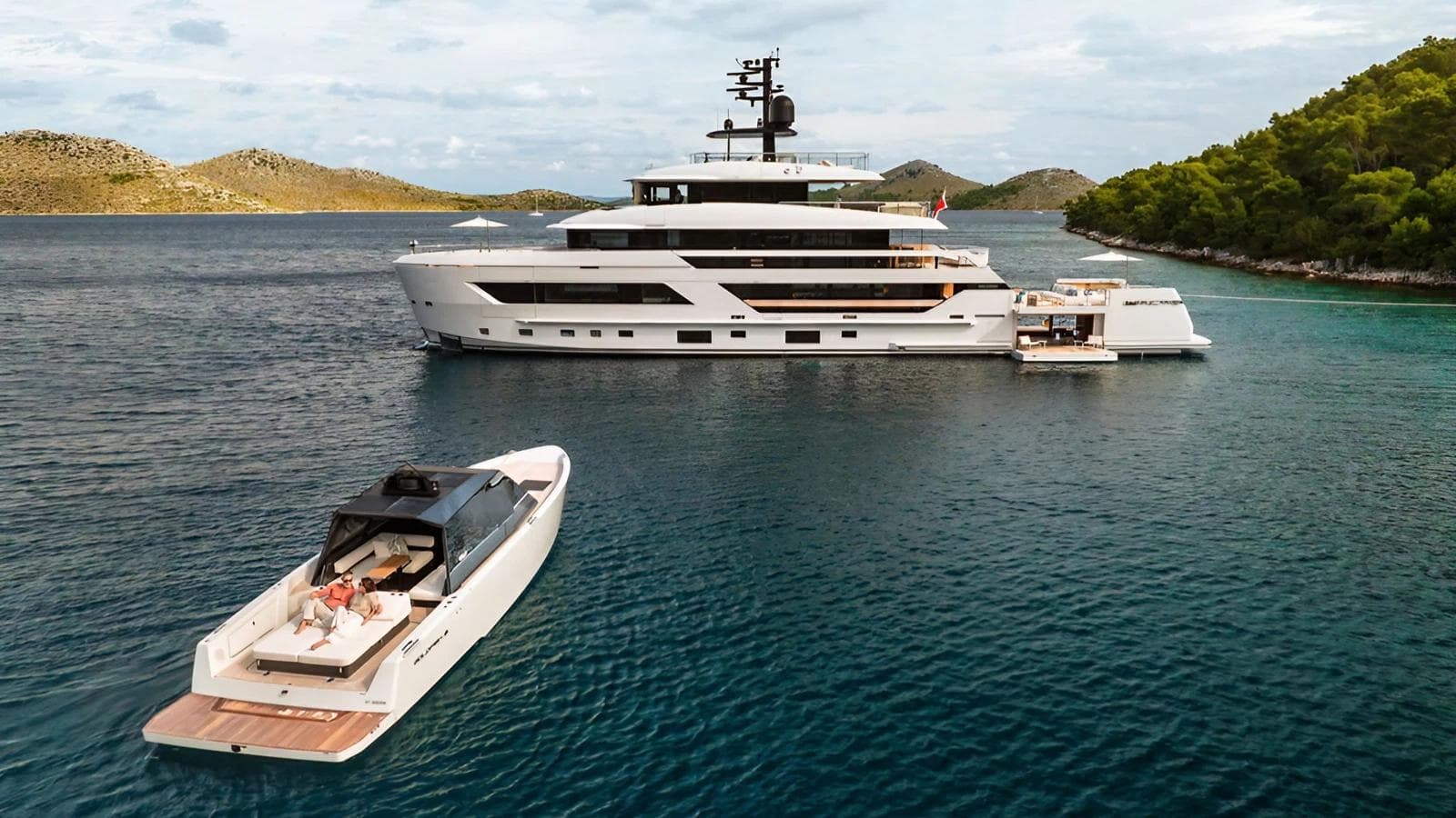 LA LA LAND - ext stbd | Drivas Yachts