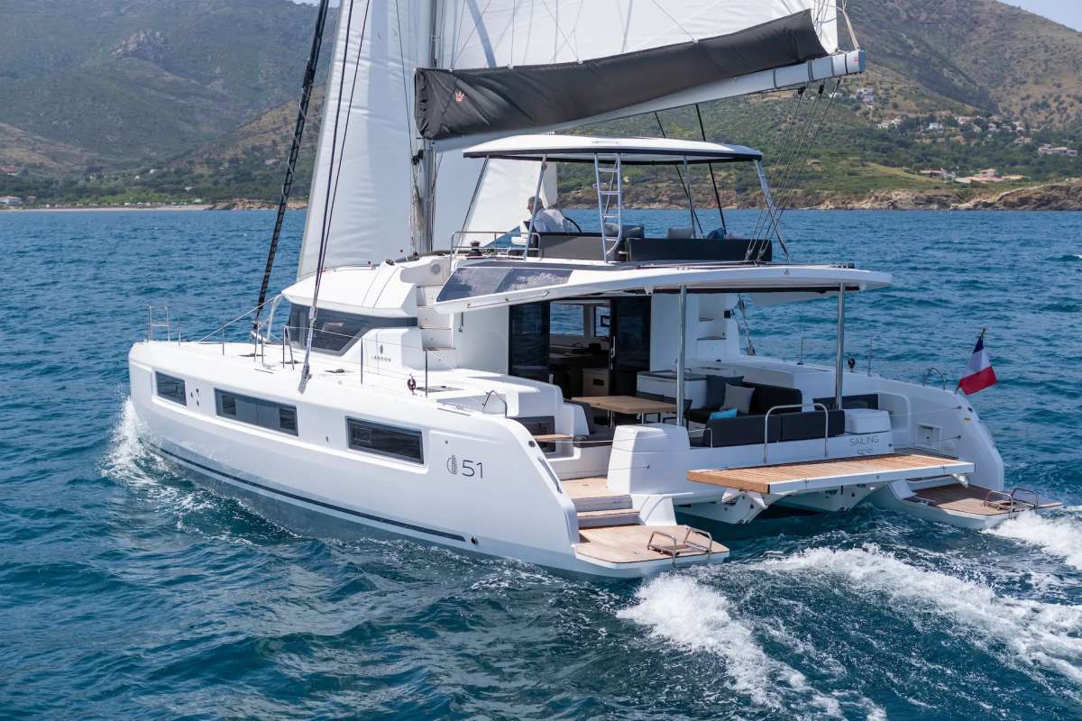 ROYAL FLUSH - ext stbd | Drivas Yachts