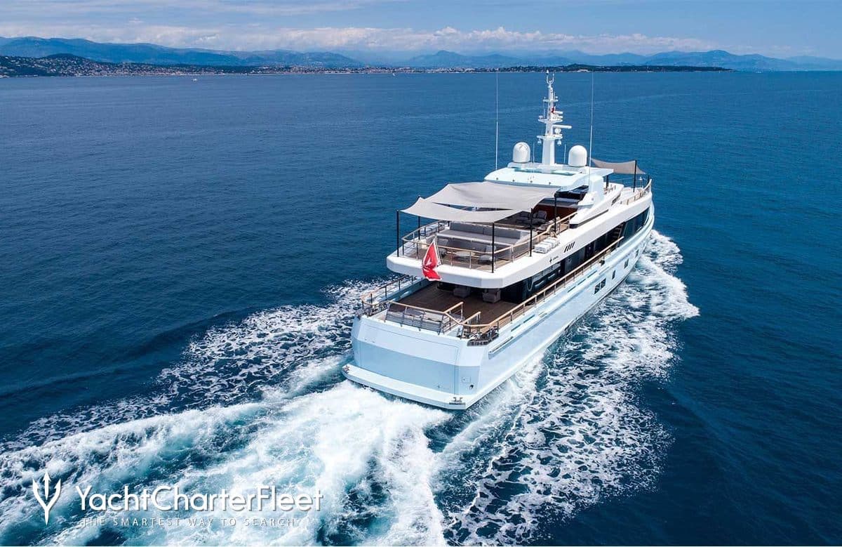 Motor yacht JESMA II 40m by Admiral — photo 5