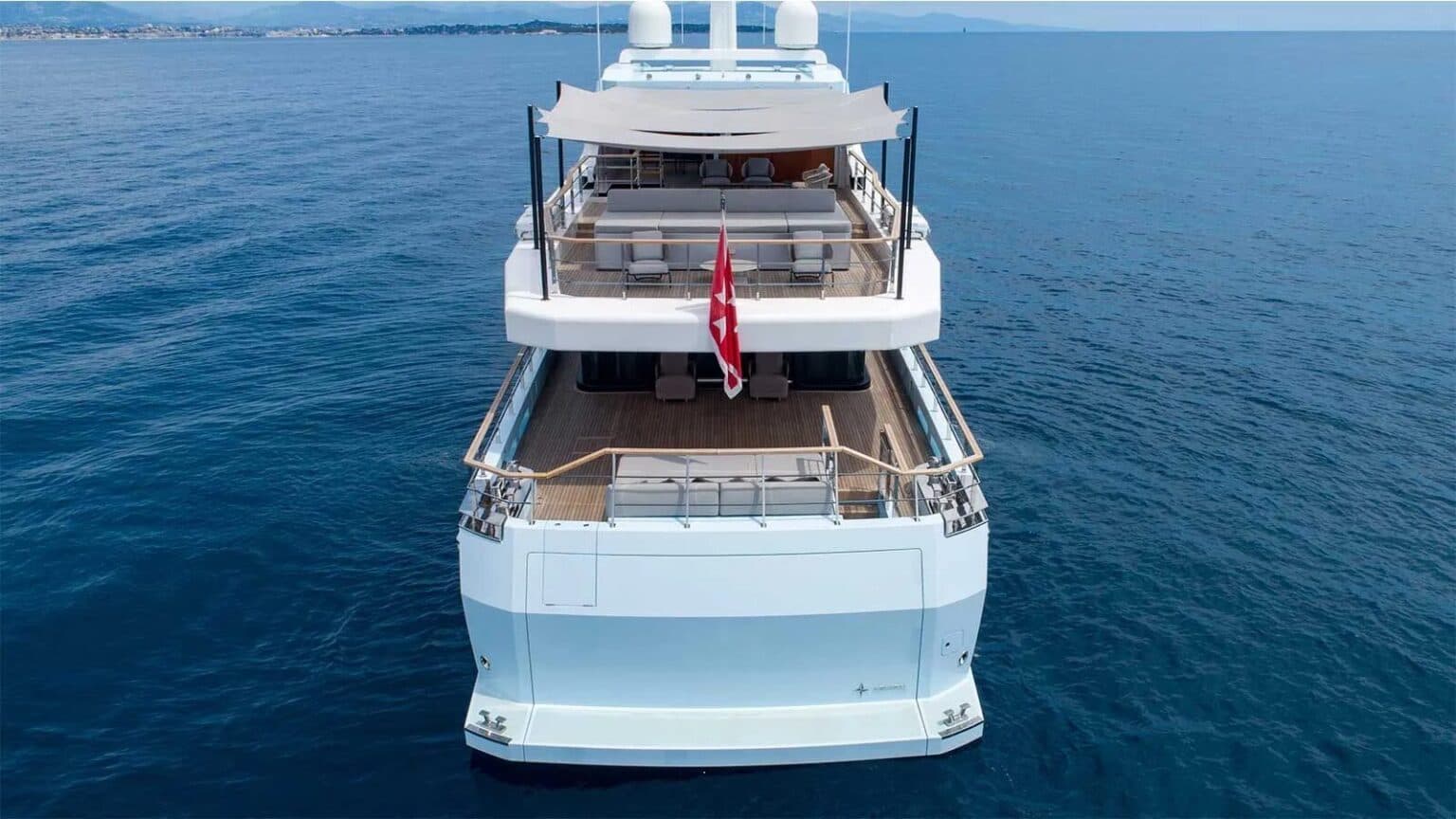 JESMA II - ext stern | Drivas Yachts