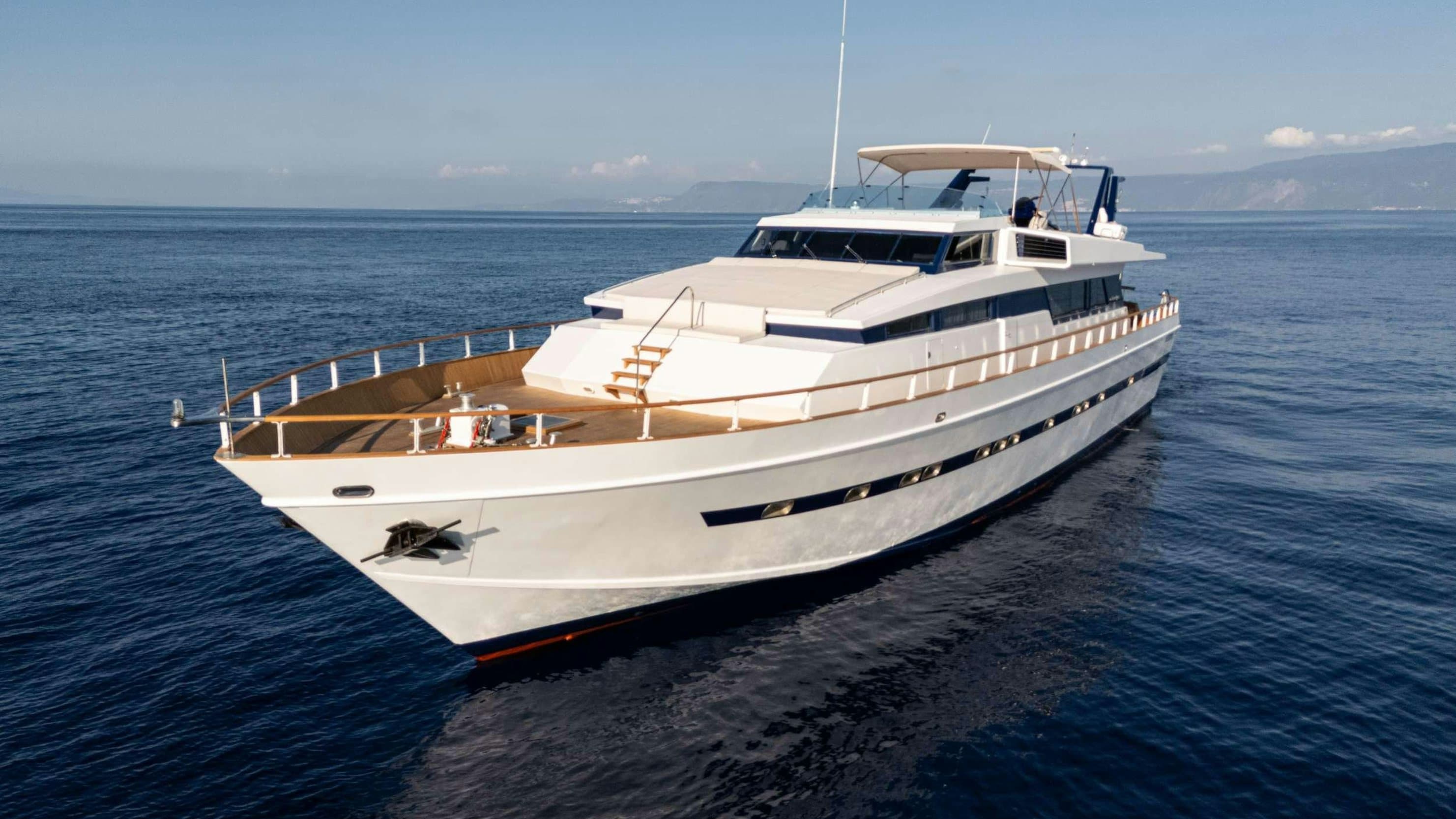 SUPER TOY - aerial | Drivas Yachts