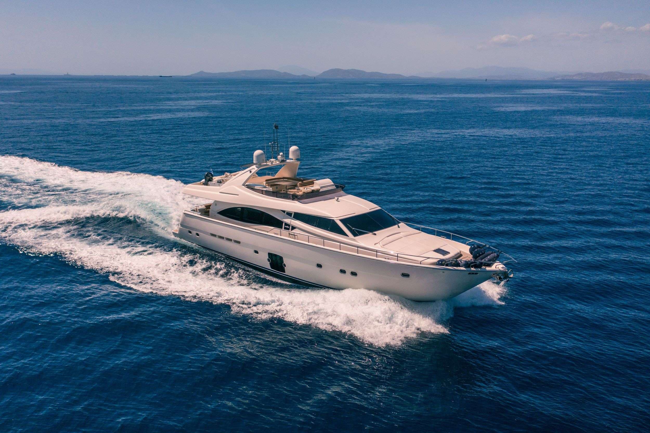 ANNOUKA - ext running | Drivas Yachts