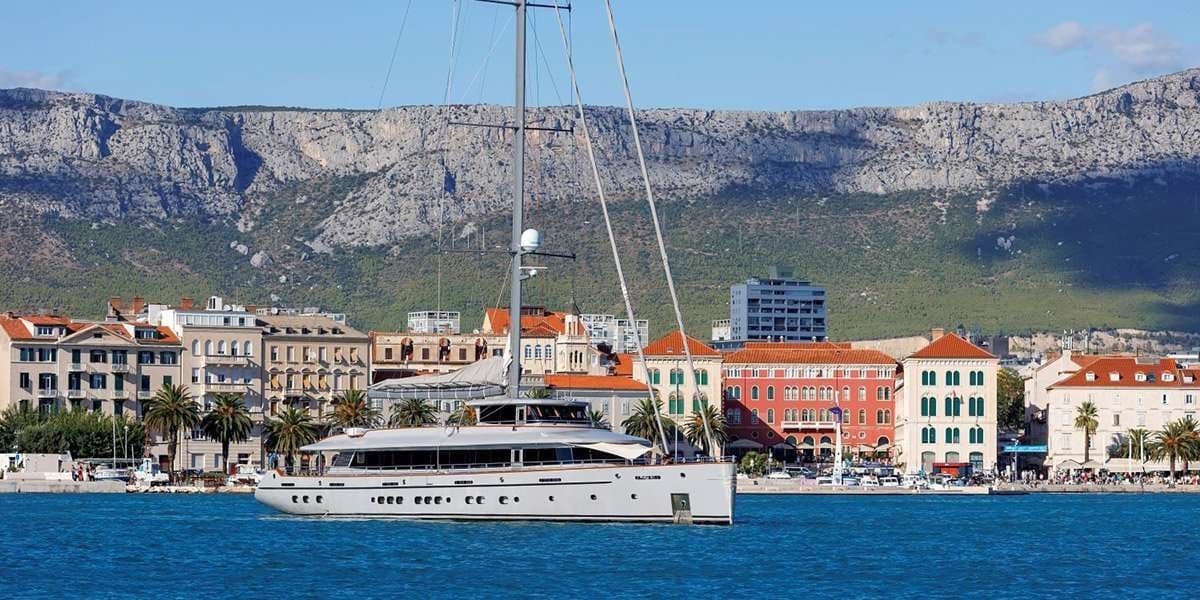 Life is Good - ext stbd | Drivas Yachts