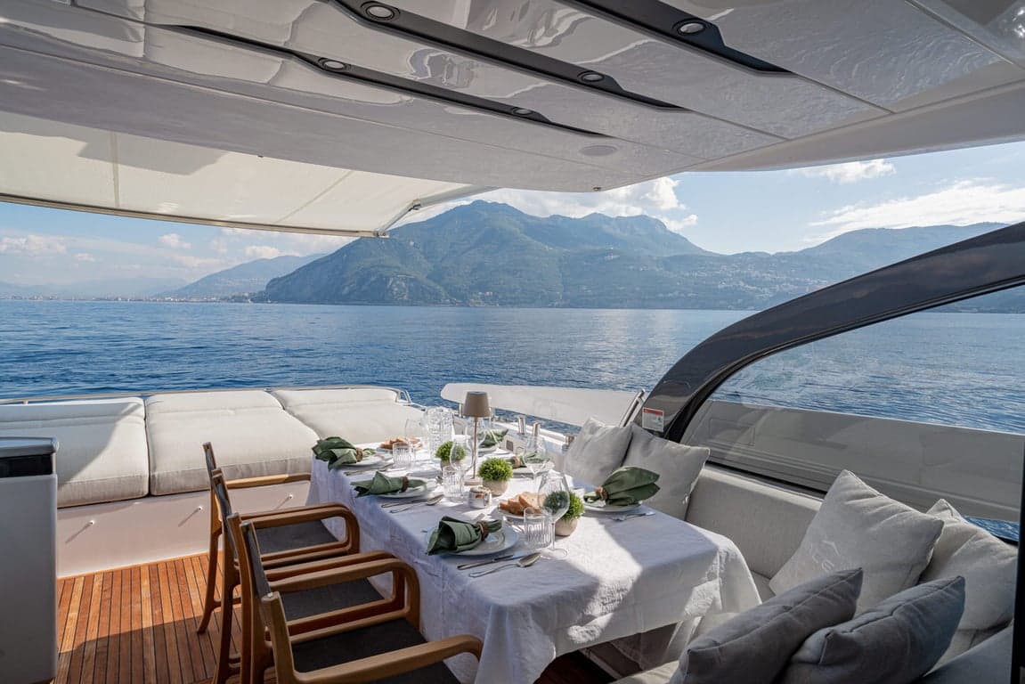 ALE II - dining ext | Drivas Yachts