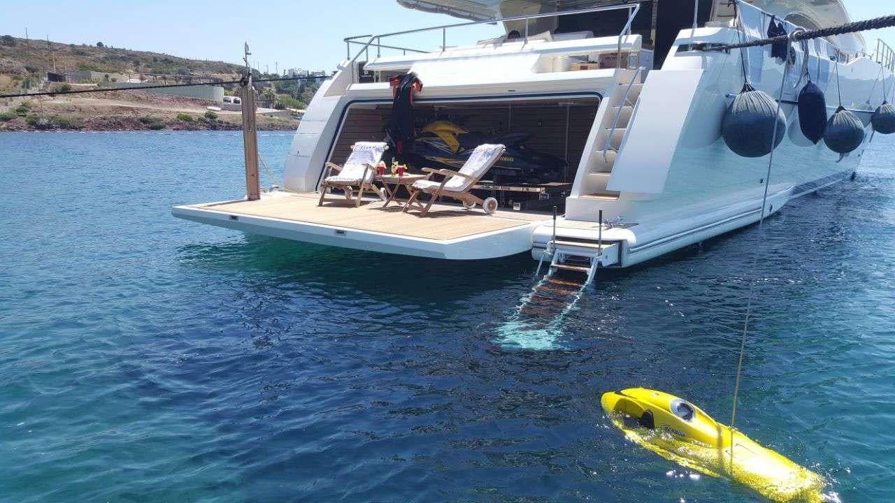 PAREAKKI - ext stern | Drivas Yachts