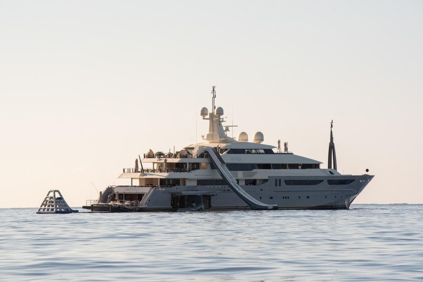 ARBEMA - ext | Drivas Yachts
