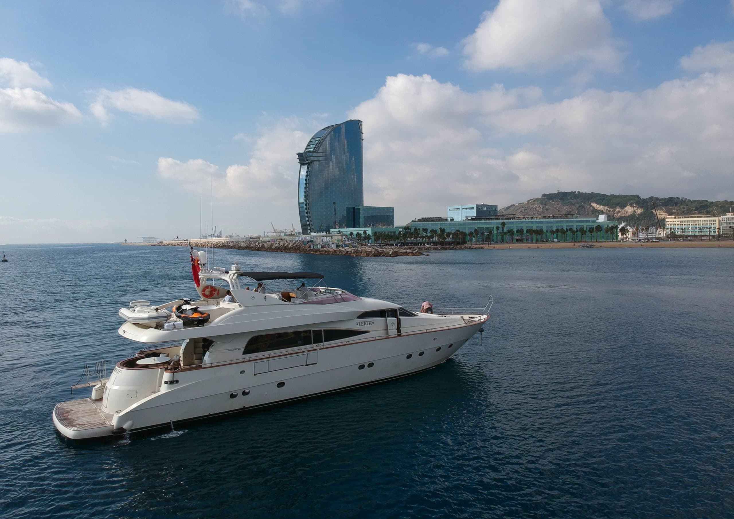 LEIGH | Drivas Yachts