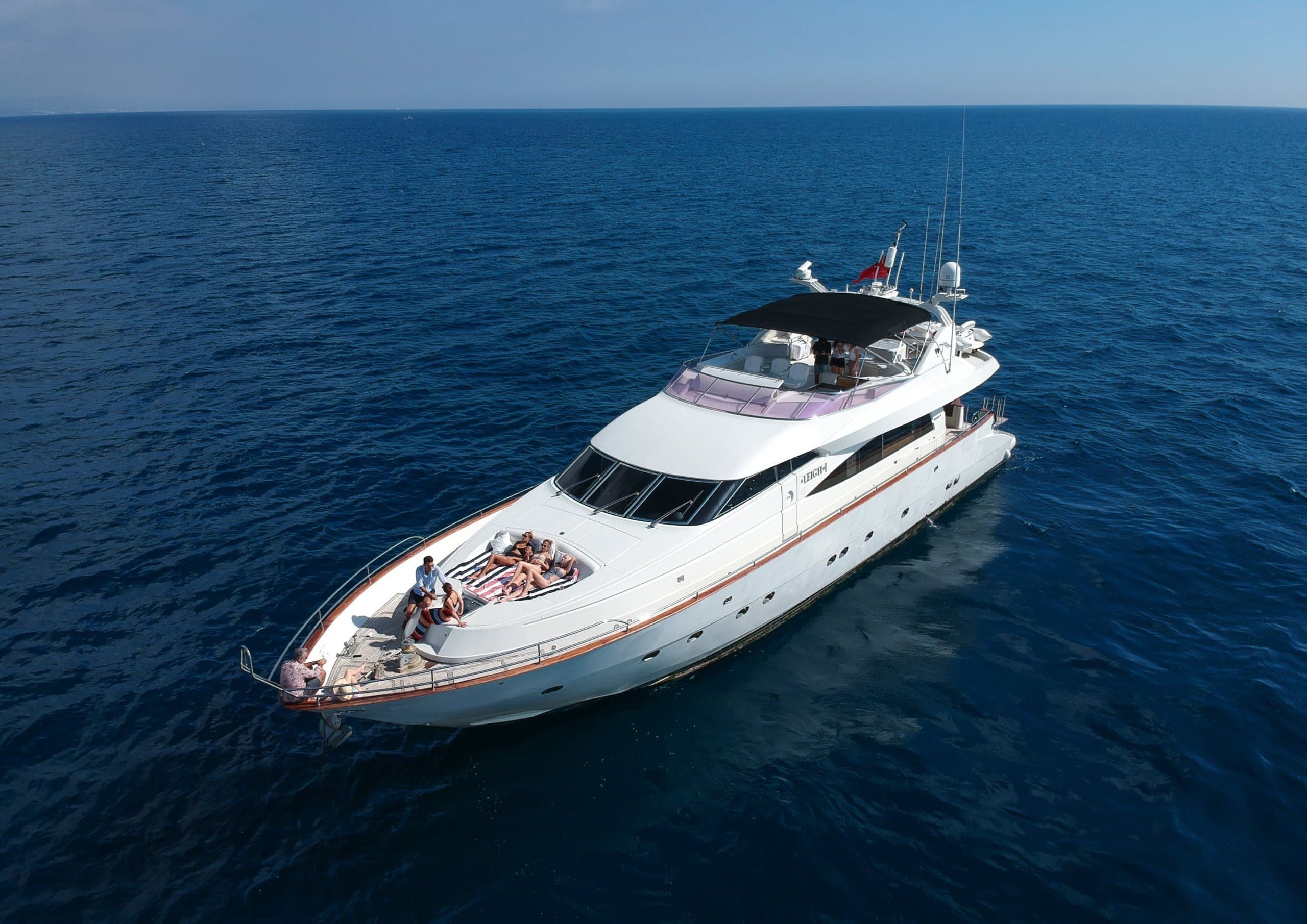 LEIGH | Drivas Yachts