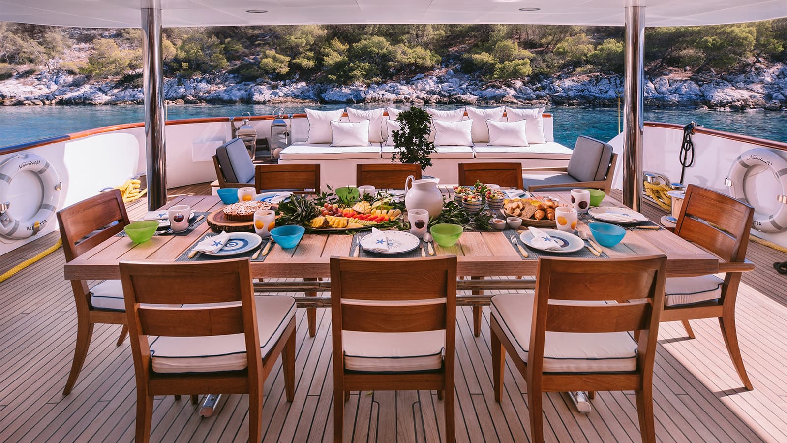 NATALIA V - lifestyle | Drivas Yachts