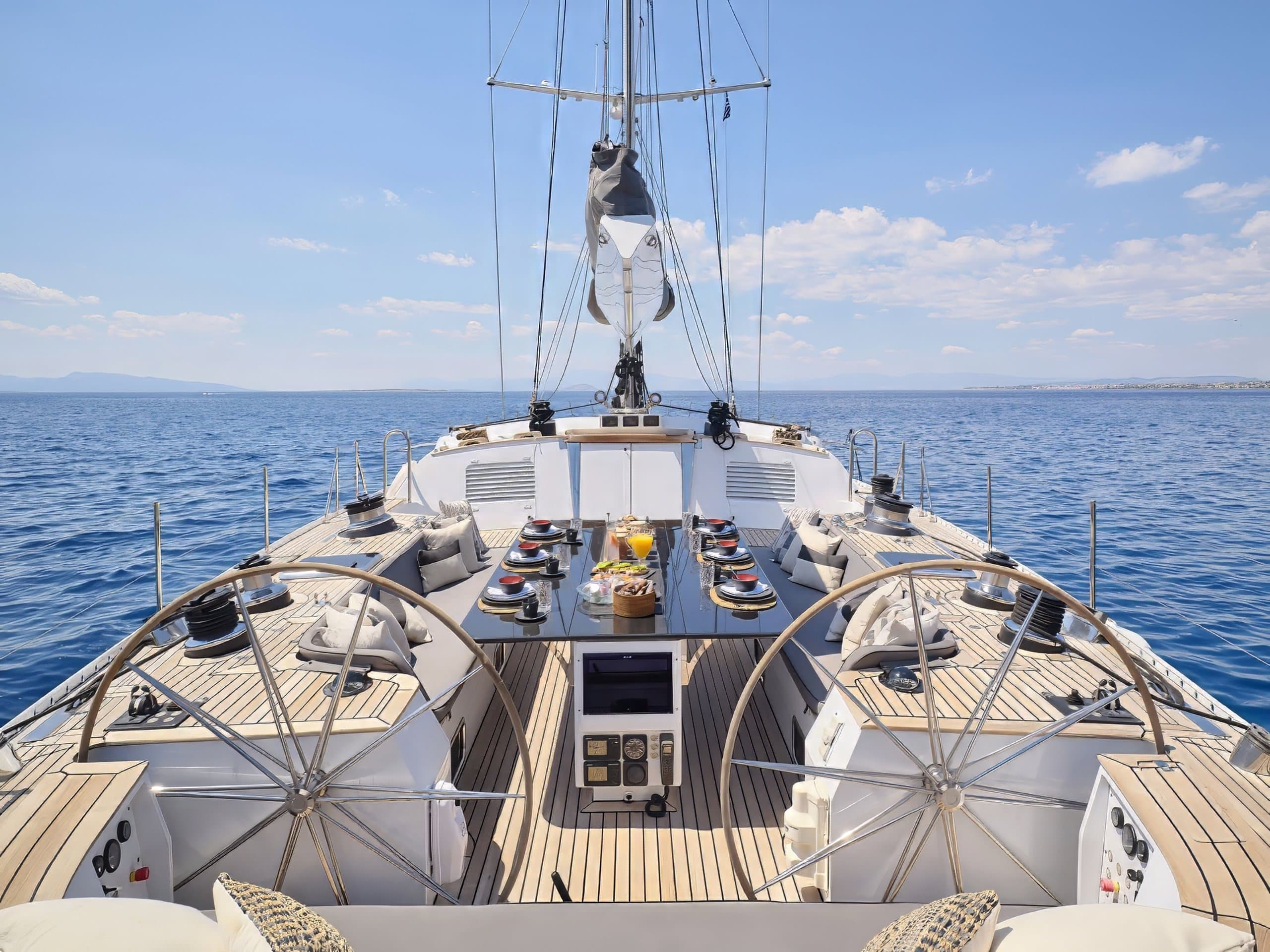 AIZU | Drivas Yachts