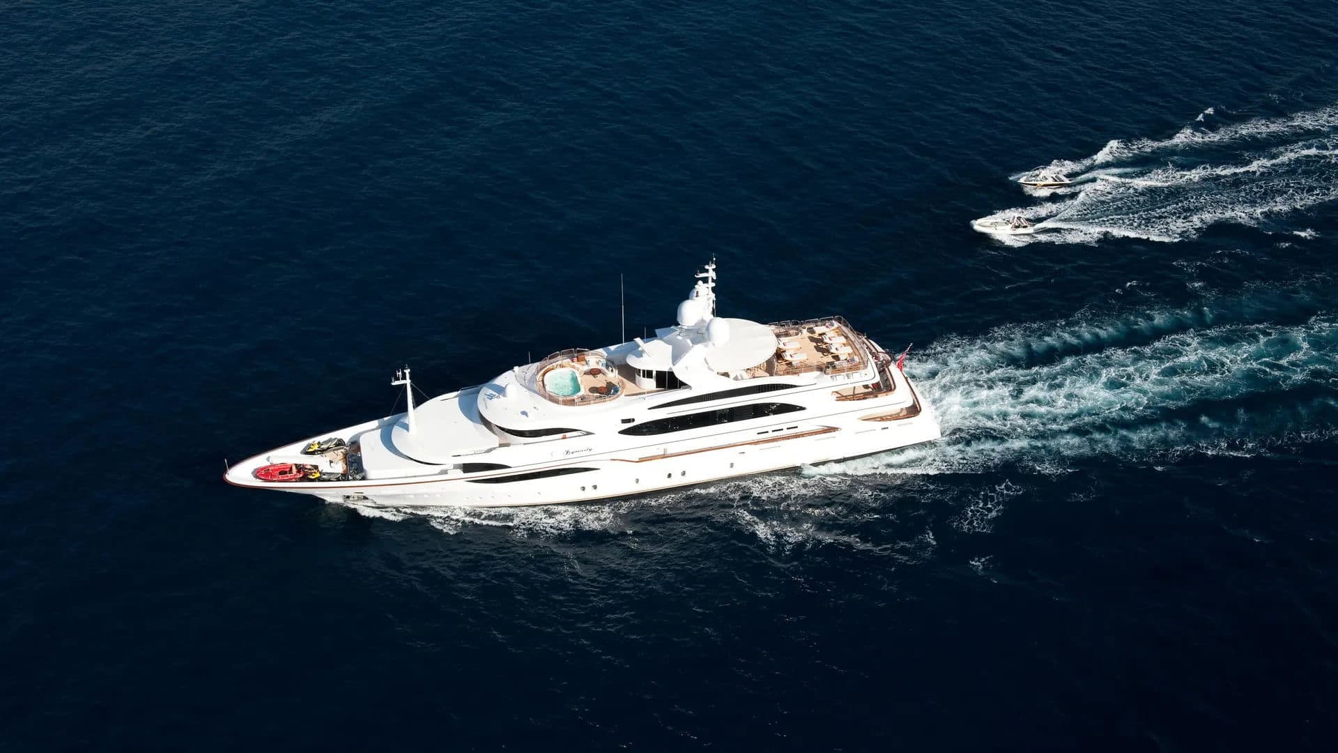 IDYLLIC - aerial | Drivas Yachts