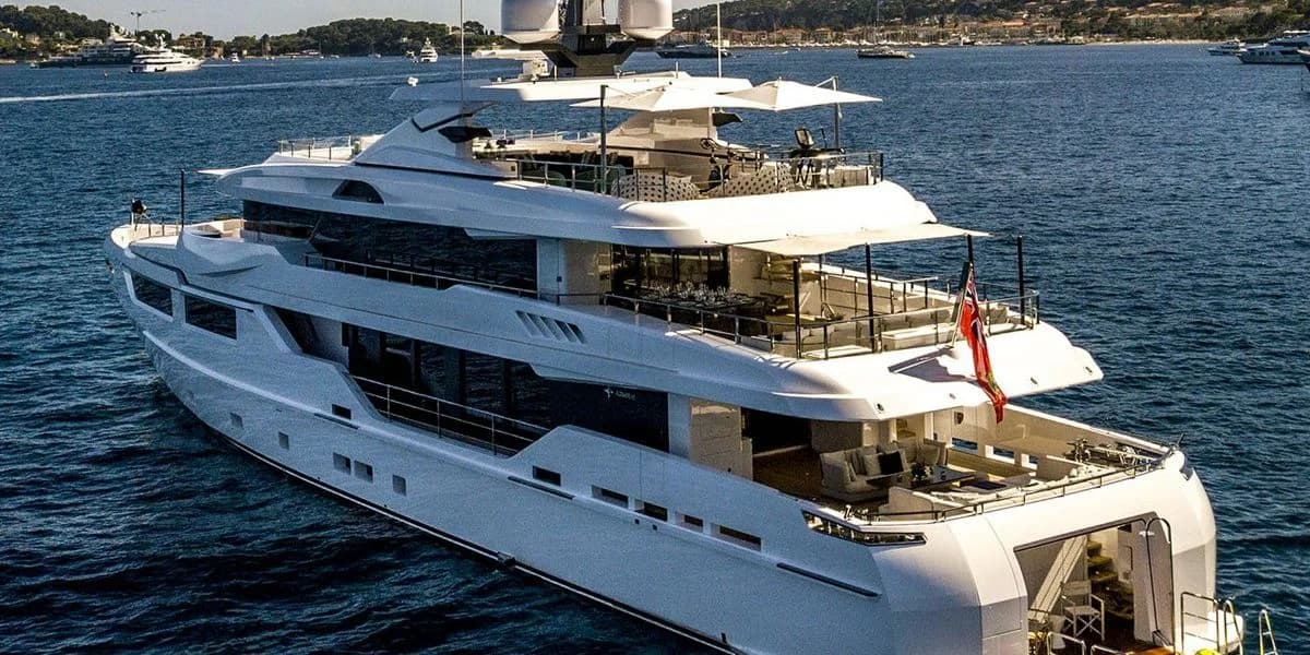 AXIOS - ext stbd | Drivas Yachts