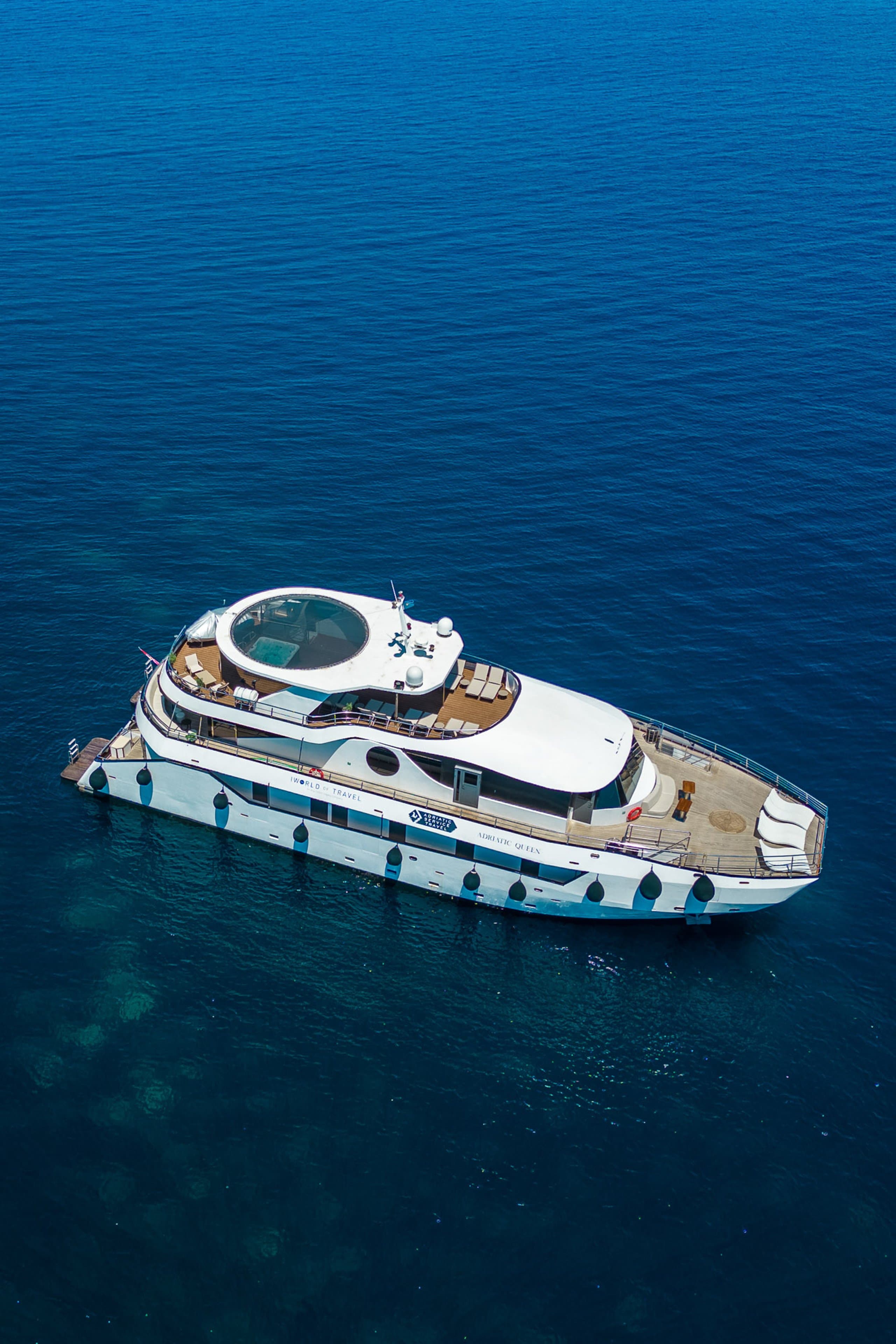 ADRIATIC QUEEN | Drivas Yachts