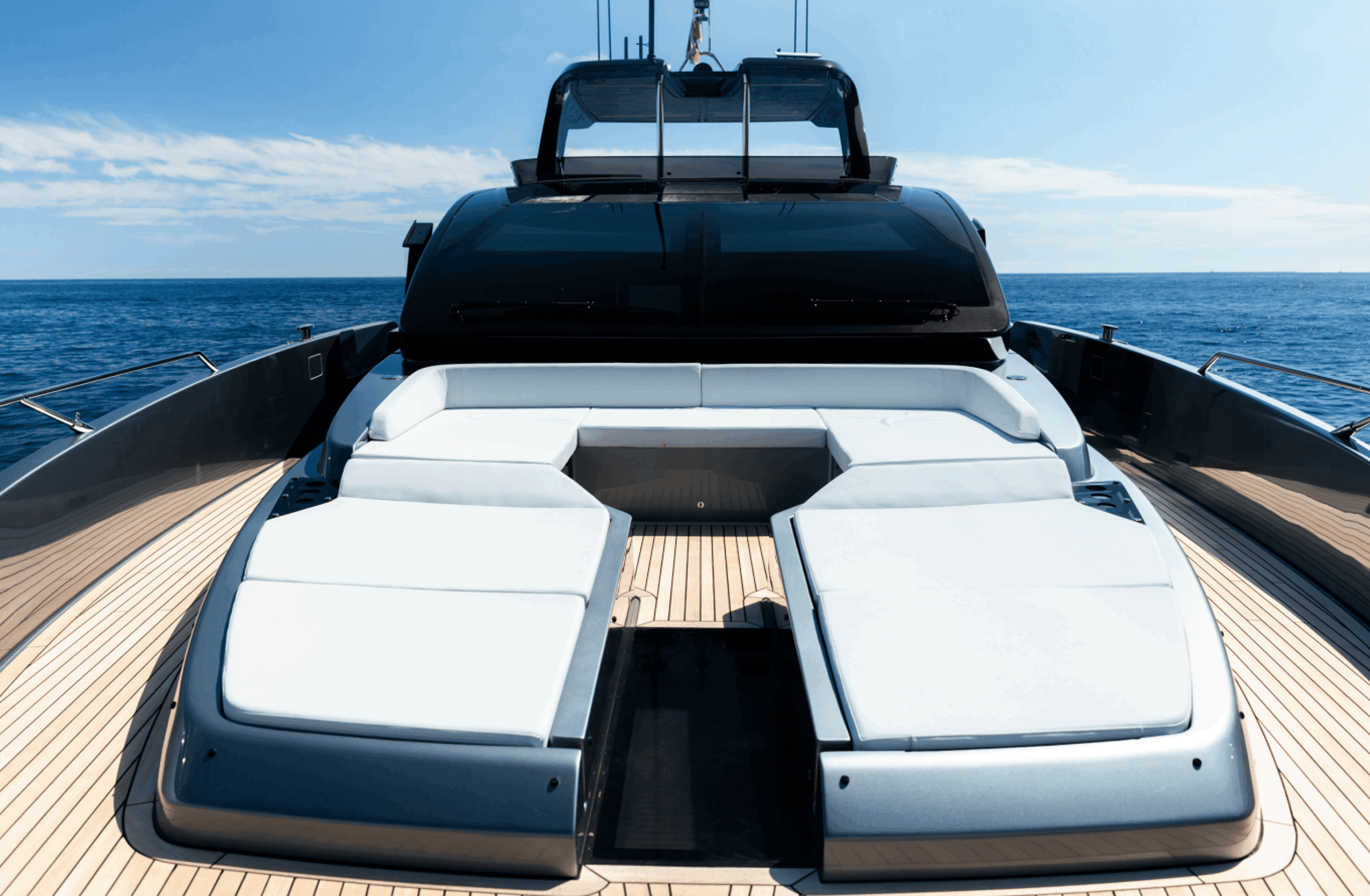 L'AS BLEU | Drivas Yachts